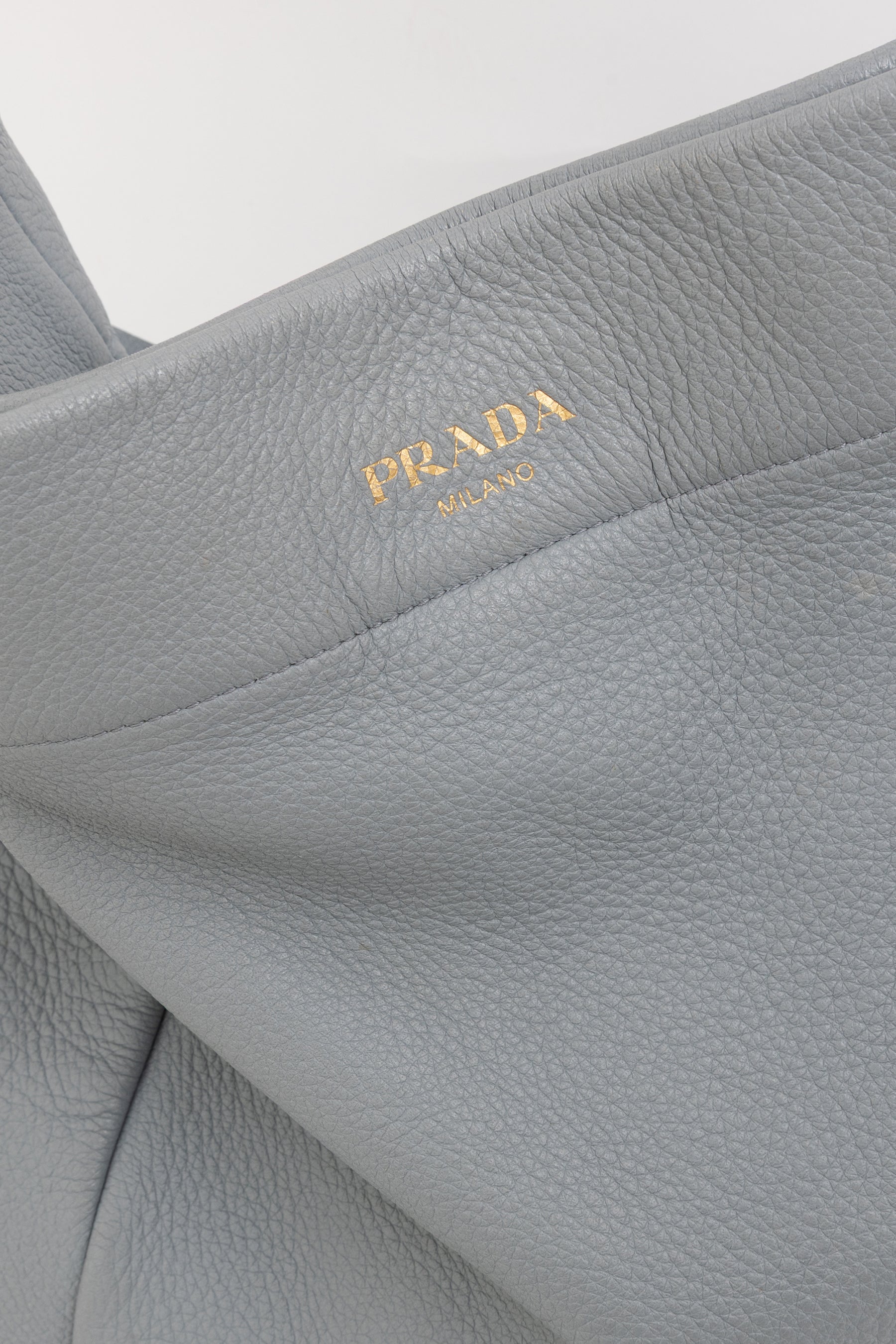Vitello Daino Tote Bag