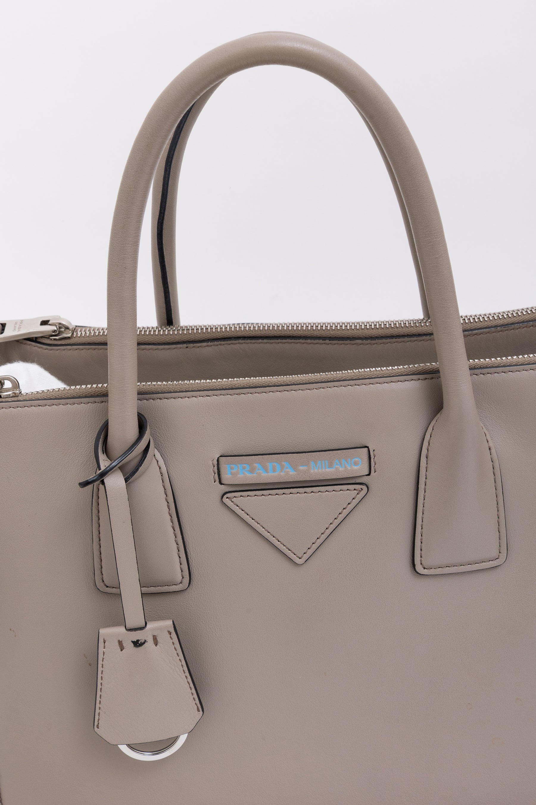 Grace Lux Concept Tote
