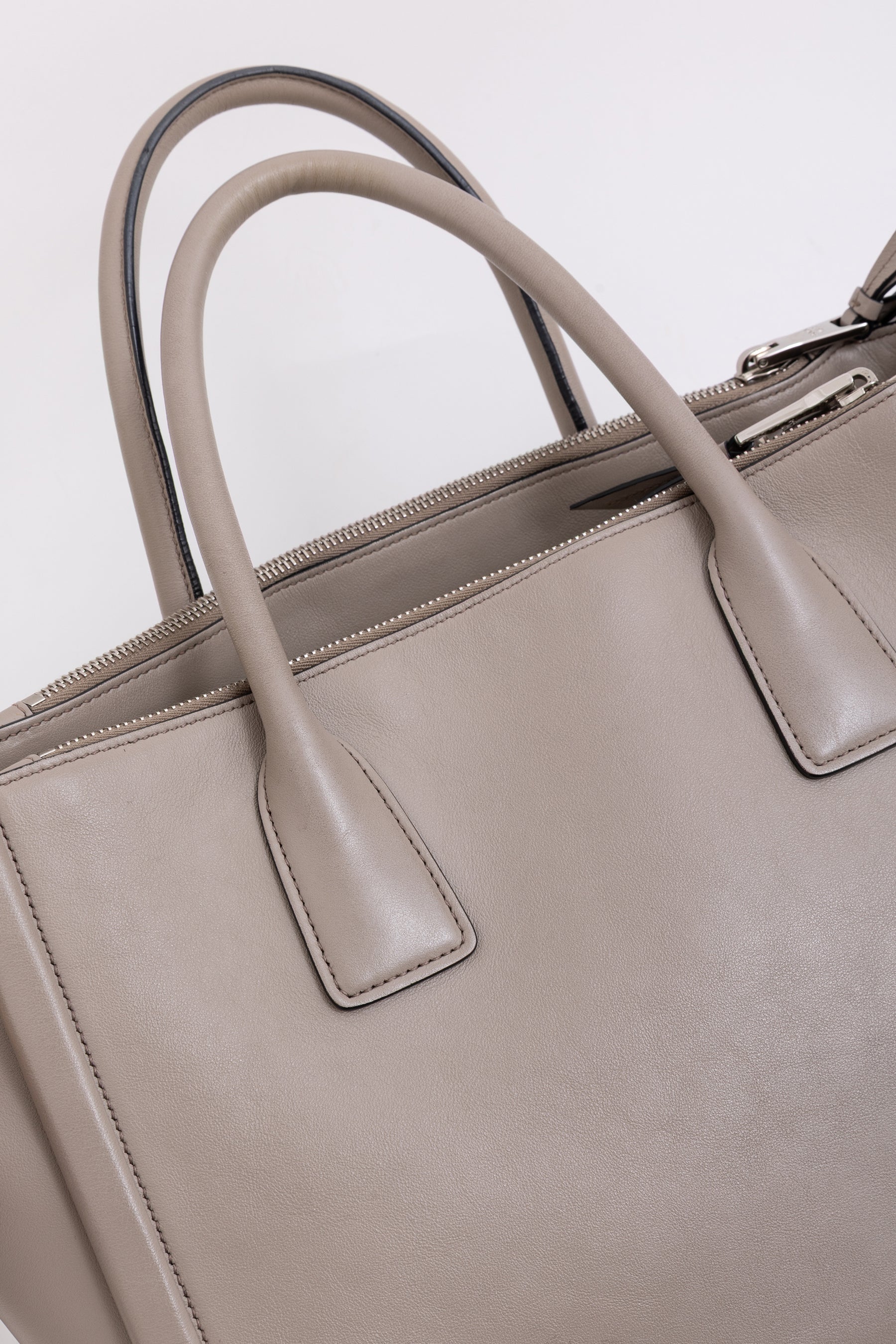 Grace Lux Concept Tote