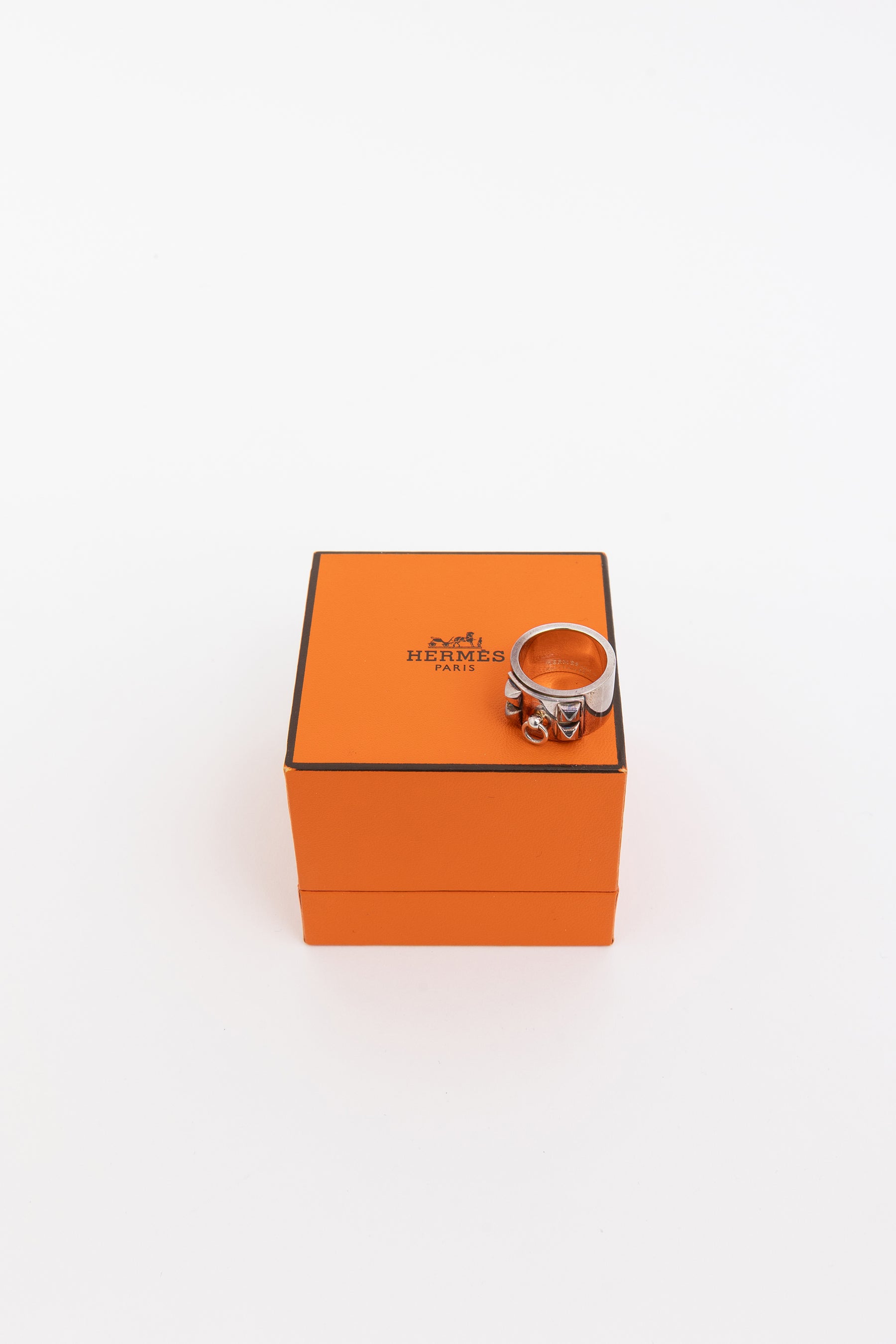 Collier De Chien Ring