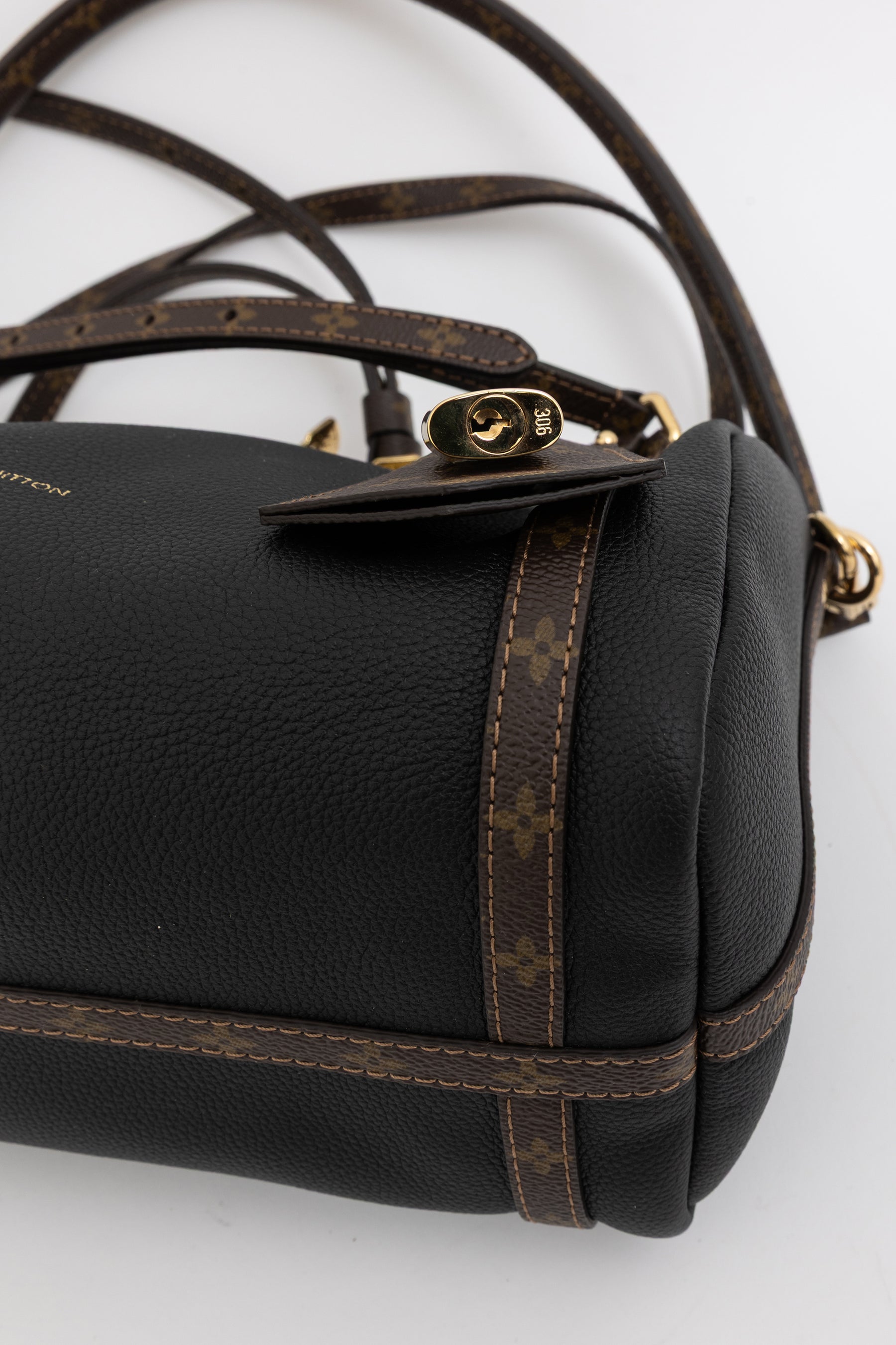 Express PM Shoulder Bag