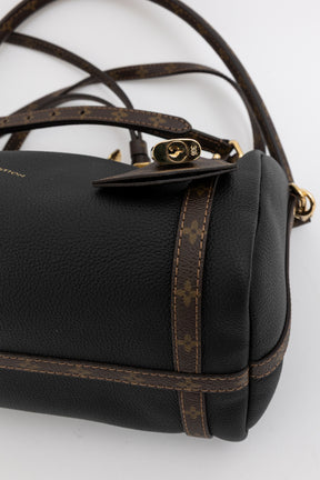 Express PM Shoulder Bag