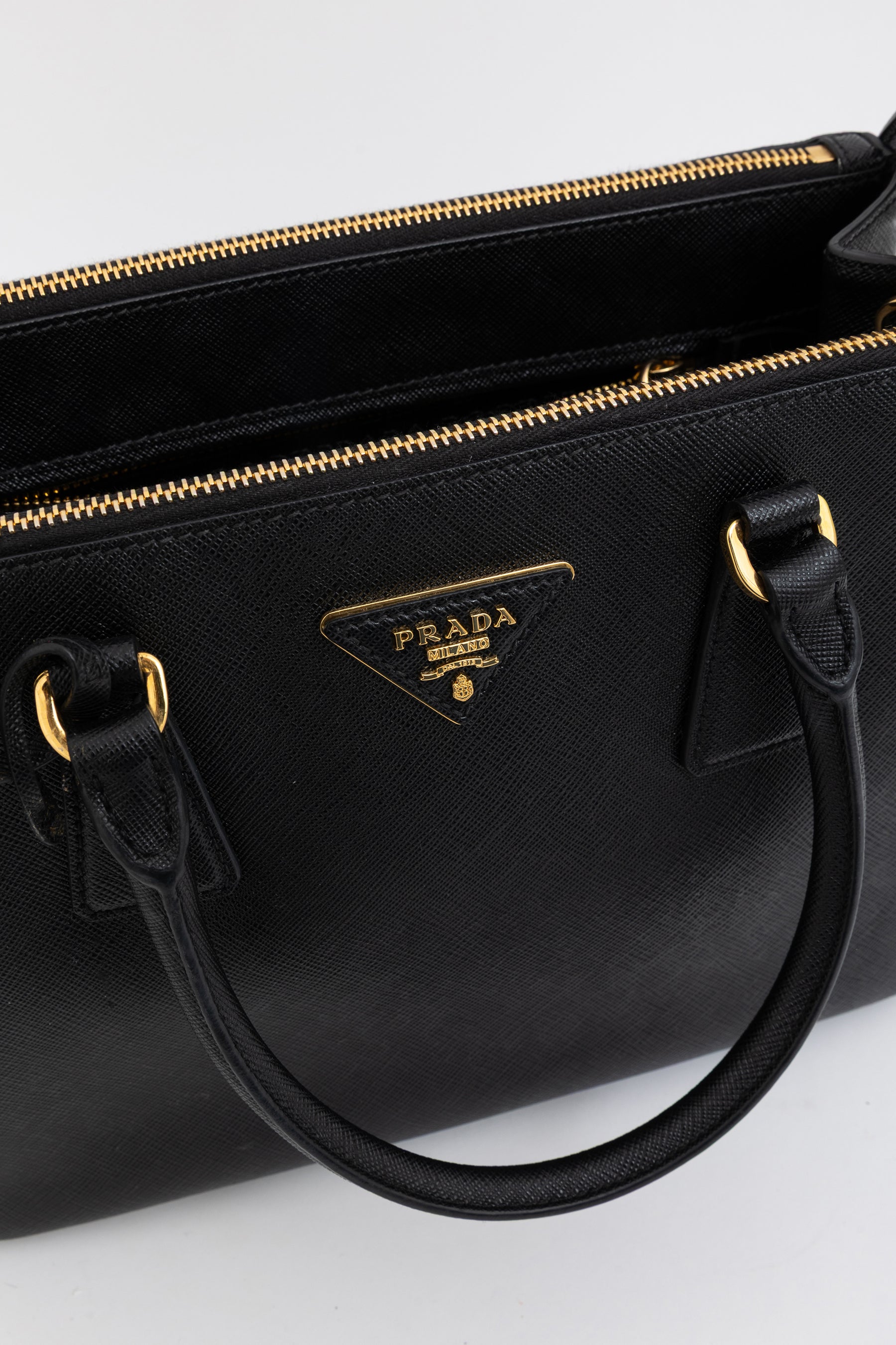 Medium Galleria Bag