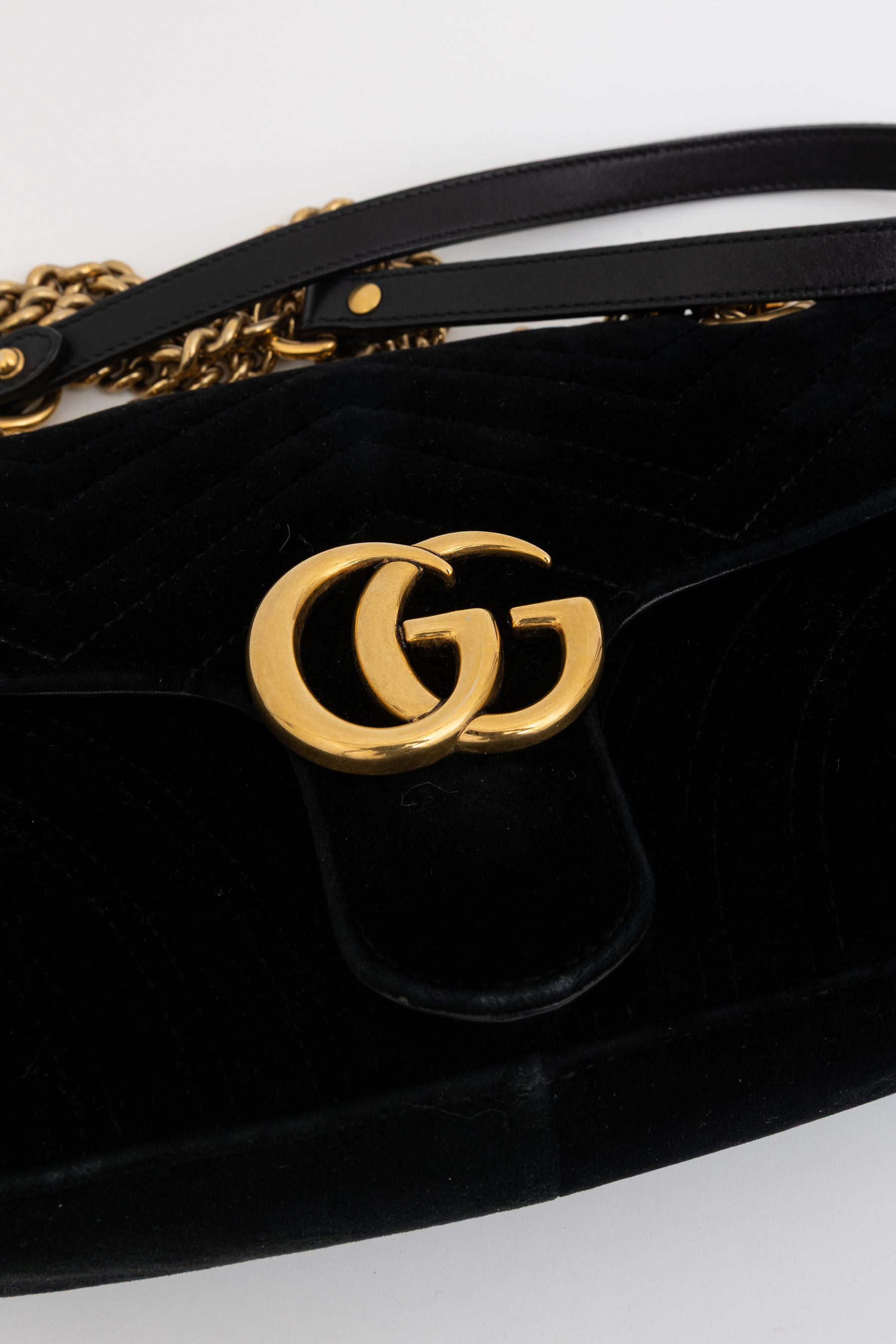 GG Marmont Small Shoulder Bag