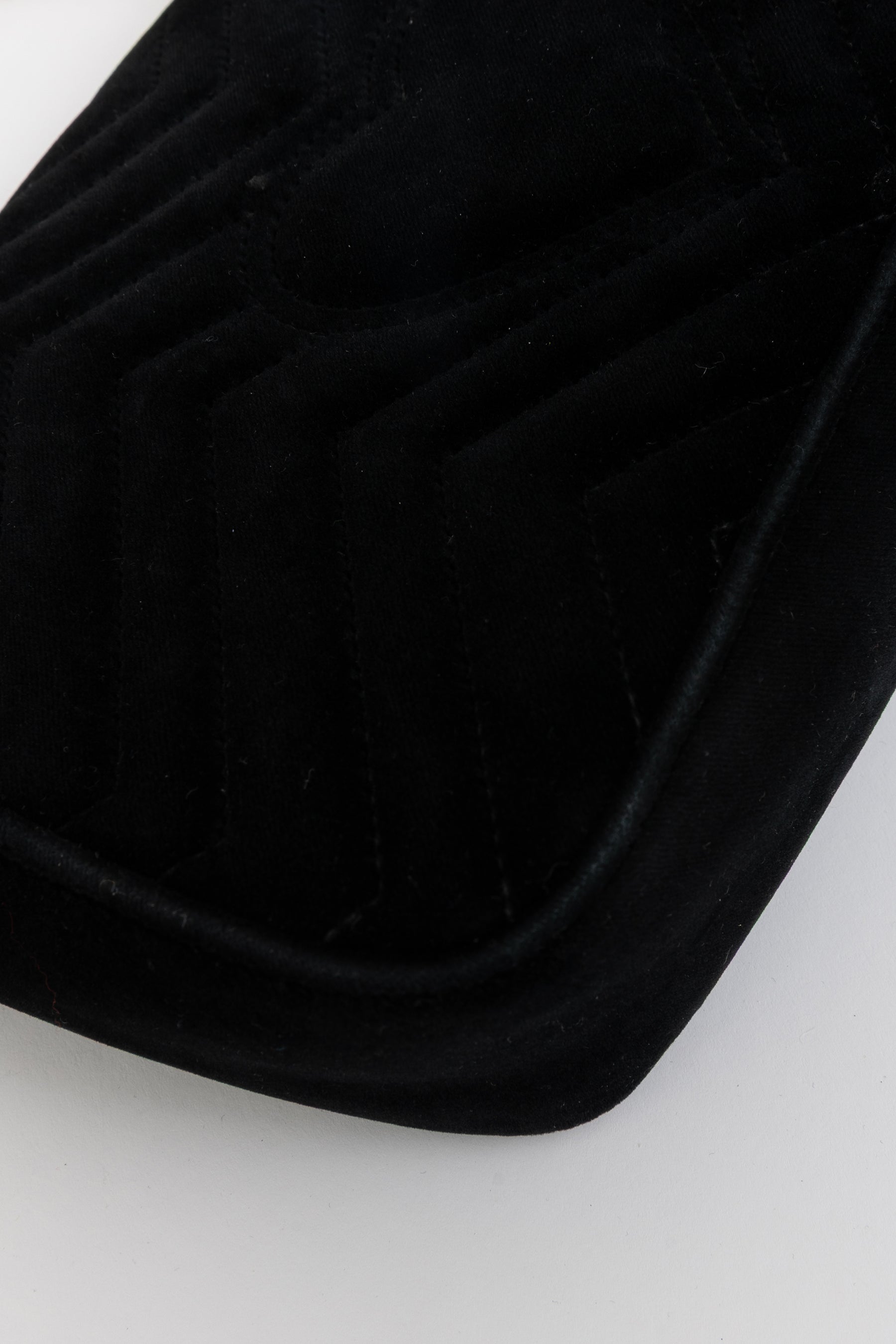 GG Marmont Small Shoulder Bag