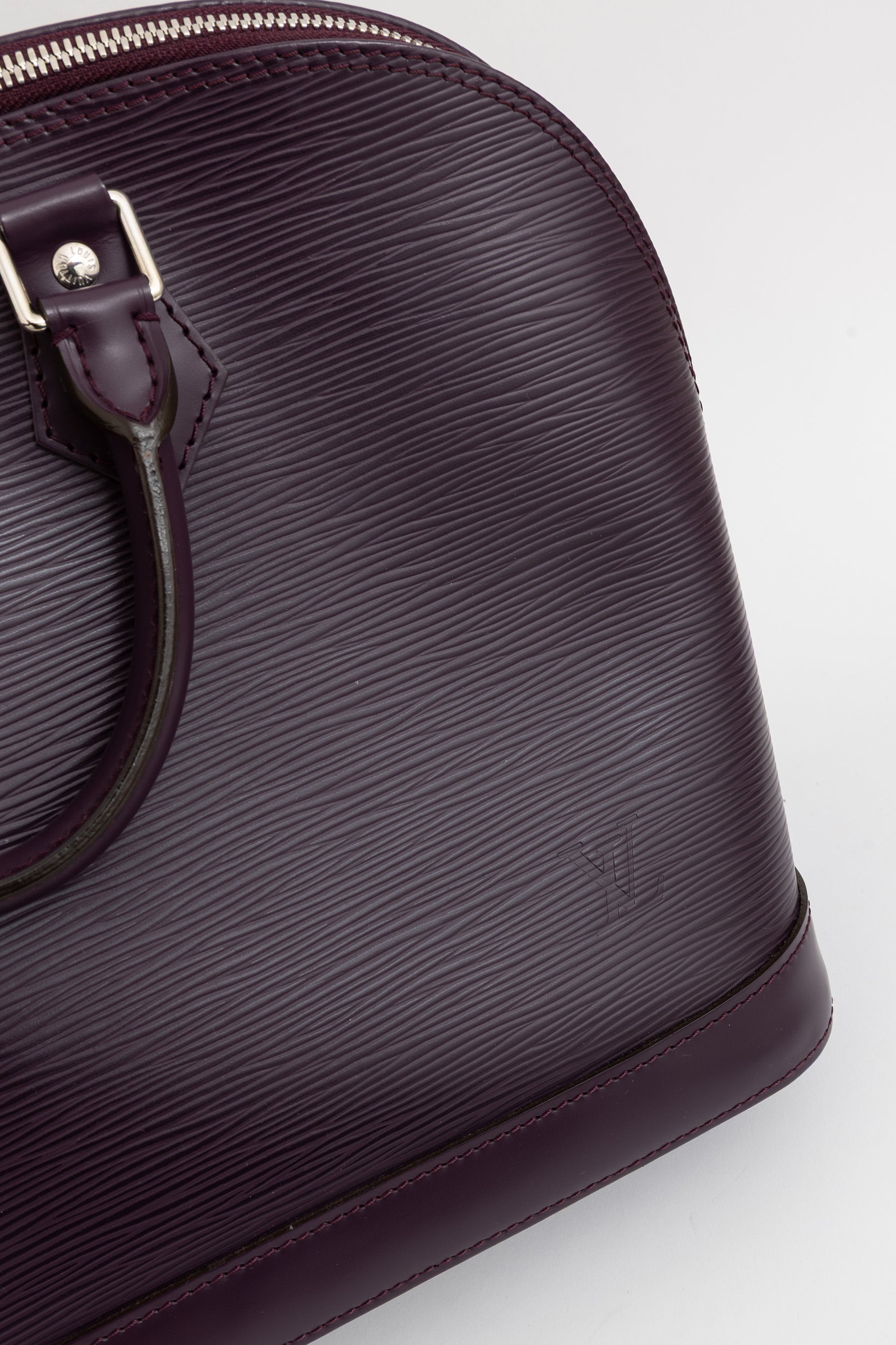 Alma MM Bag