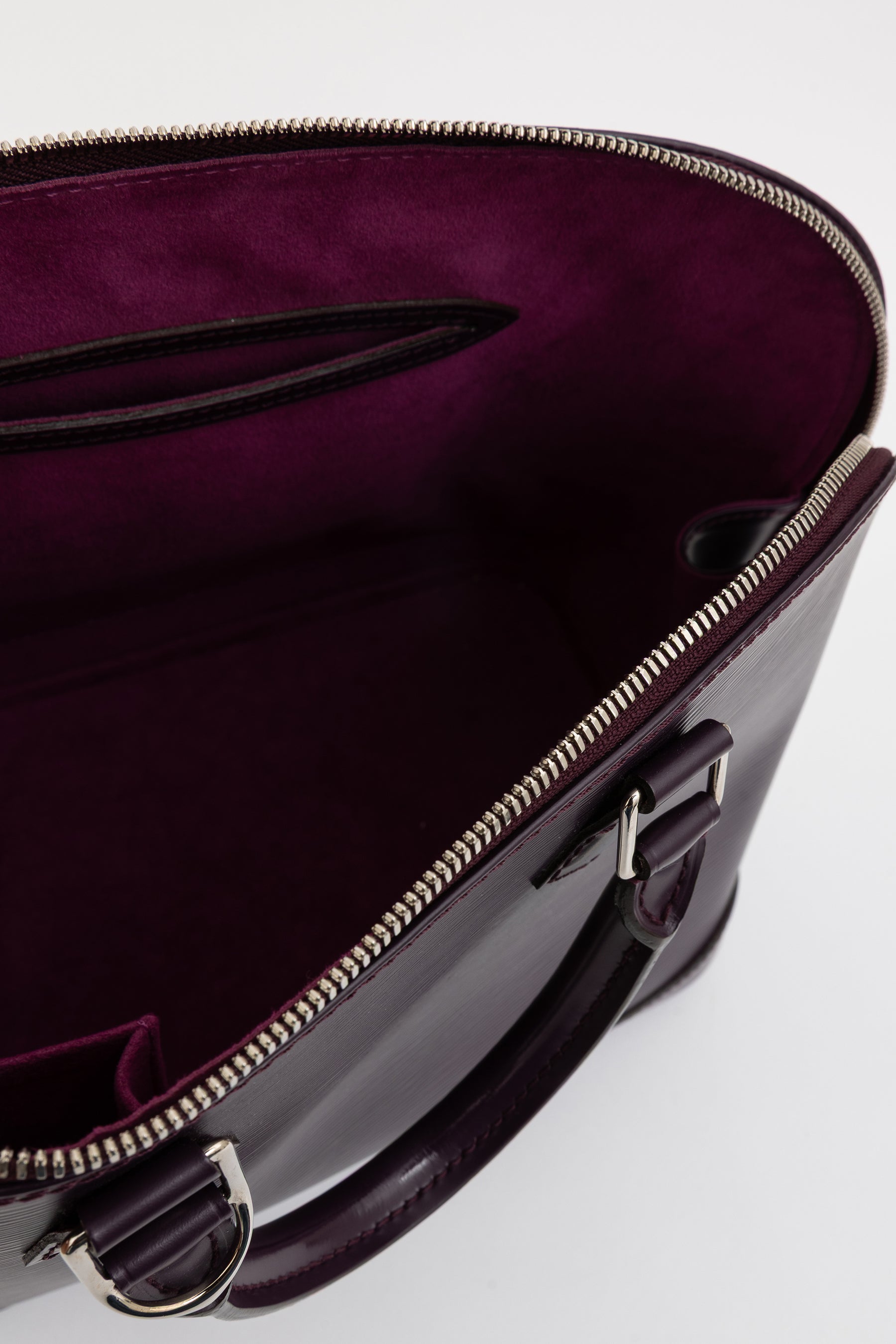 Alma MM Bag