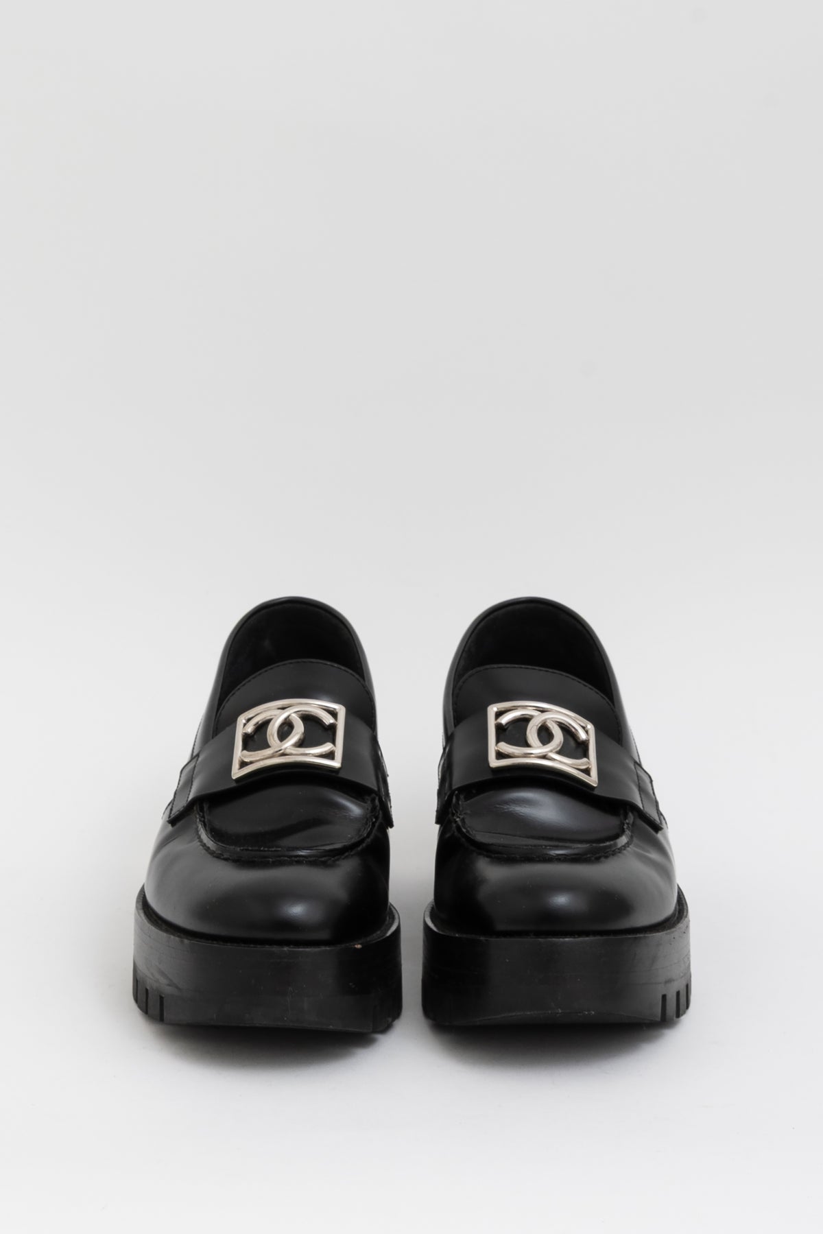 Interlocking CC Logo Loafers