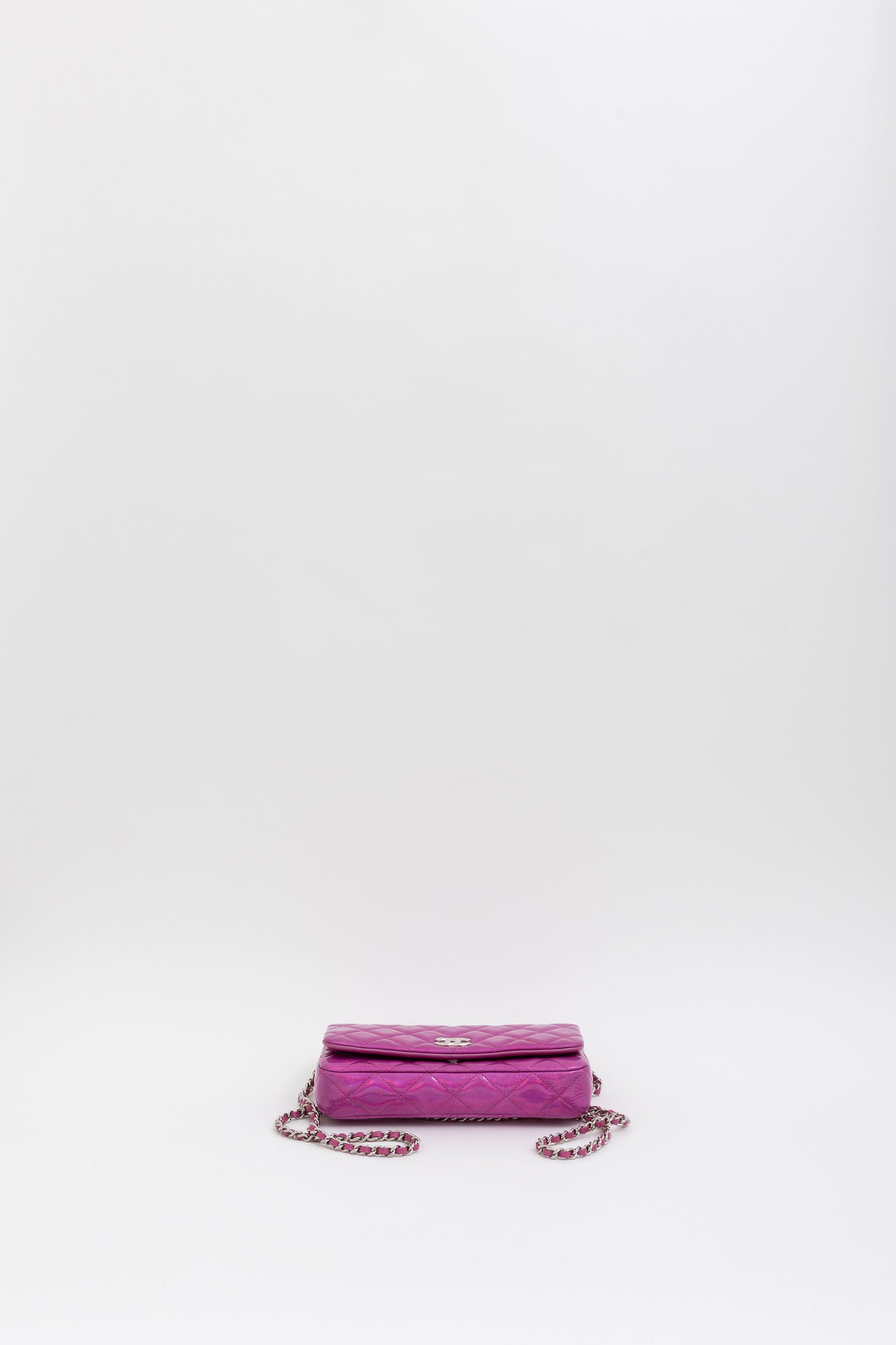 Iridescent Wallet on Chain