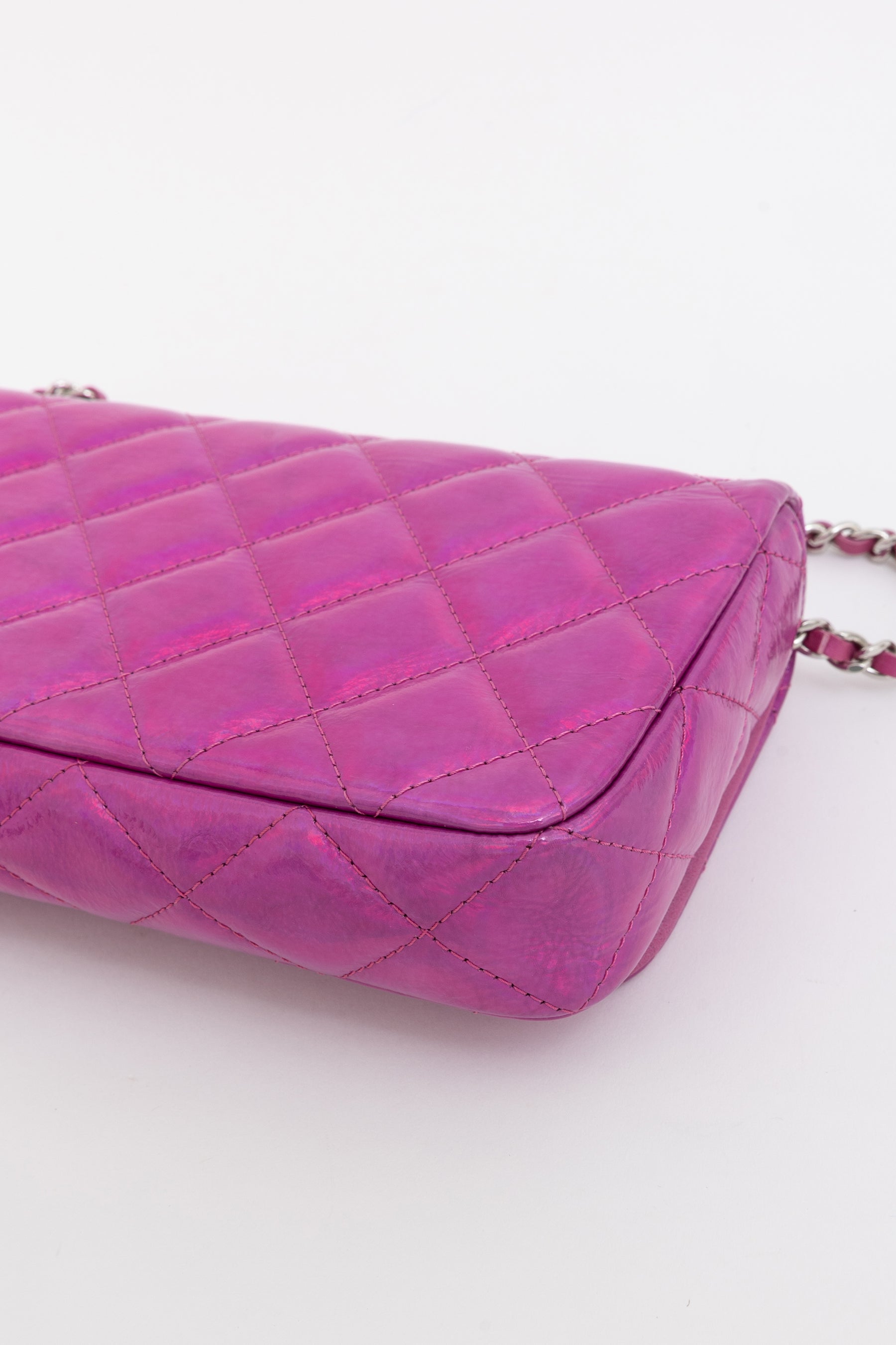 Iridescent Wallet on Chain