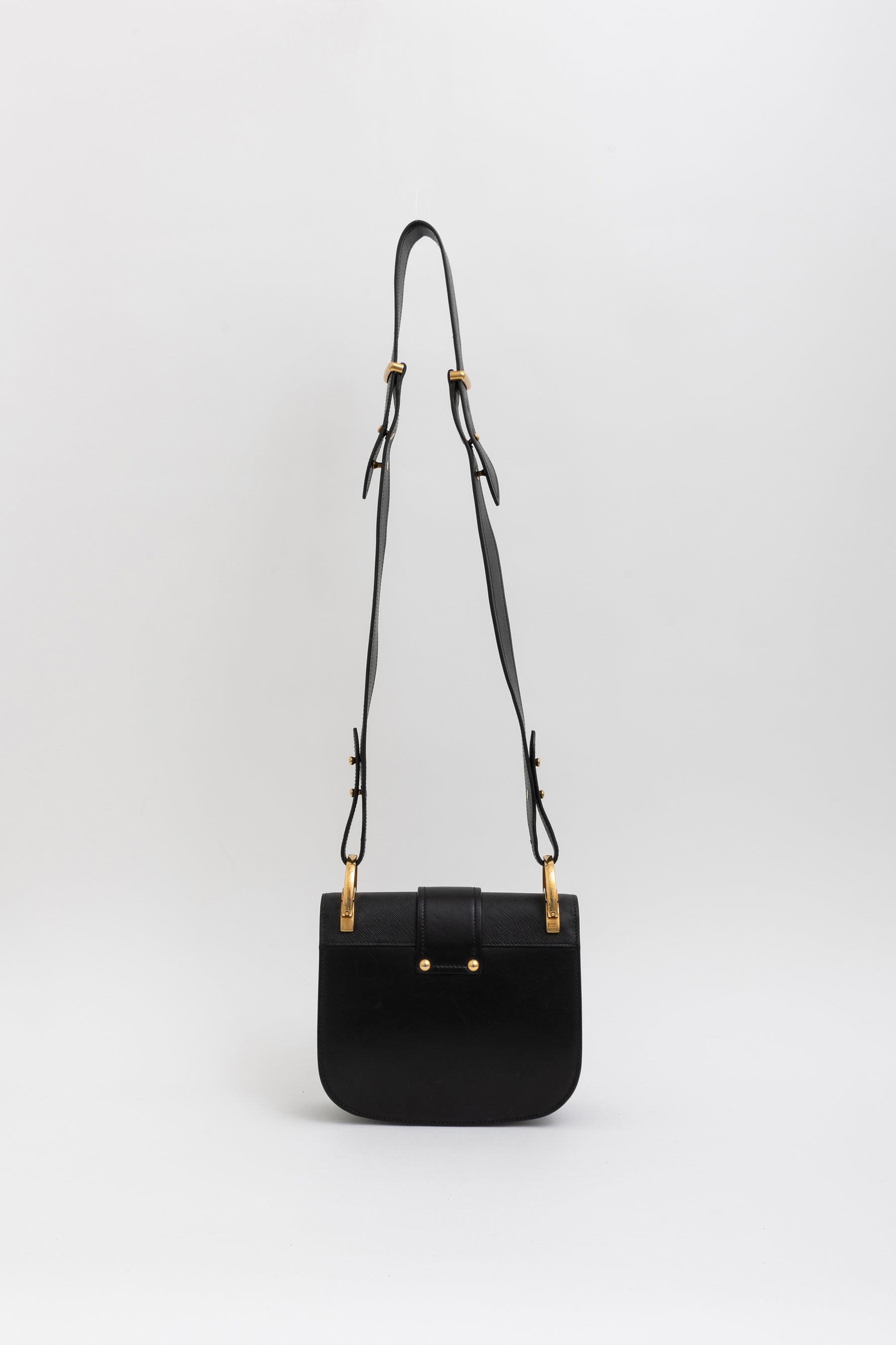 Cahier Curved Crossbody Bag