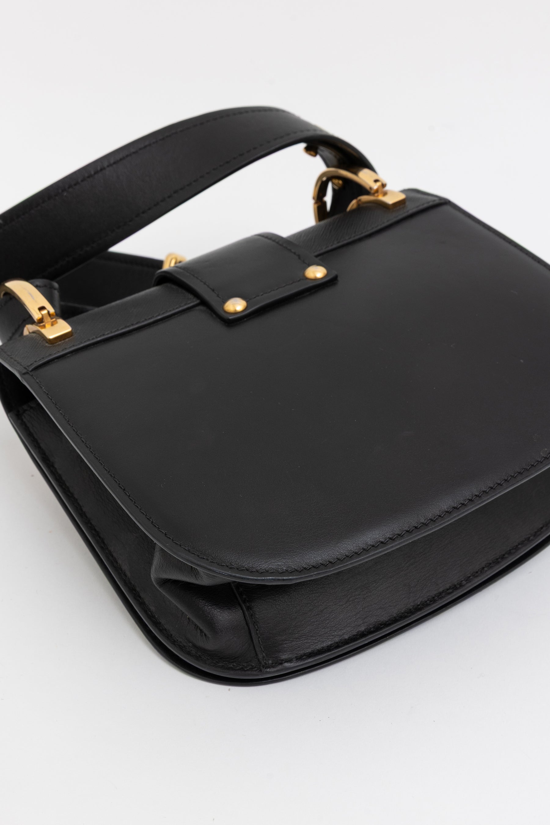 Cahier Curved Crossbody Bag