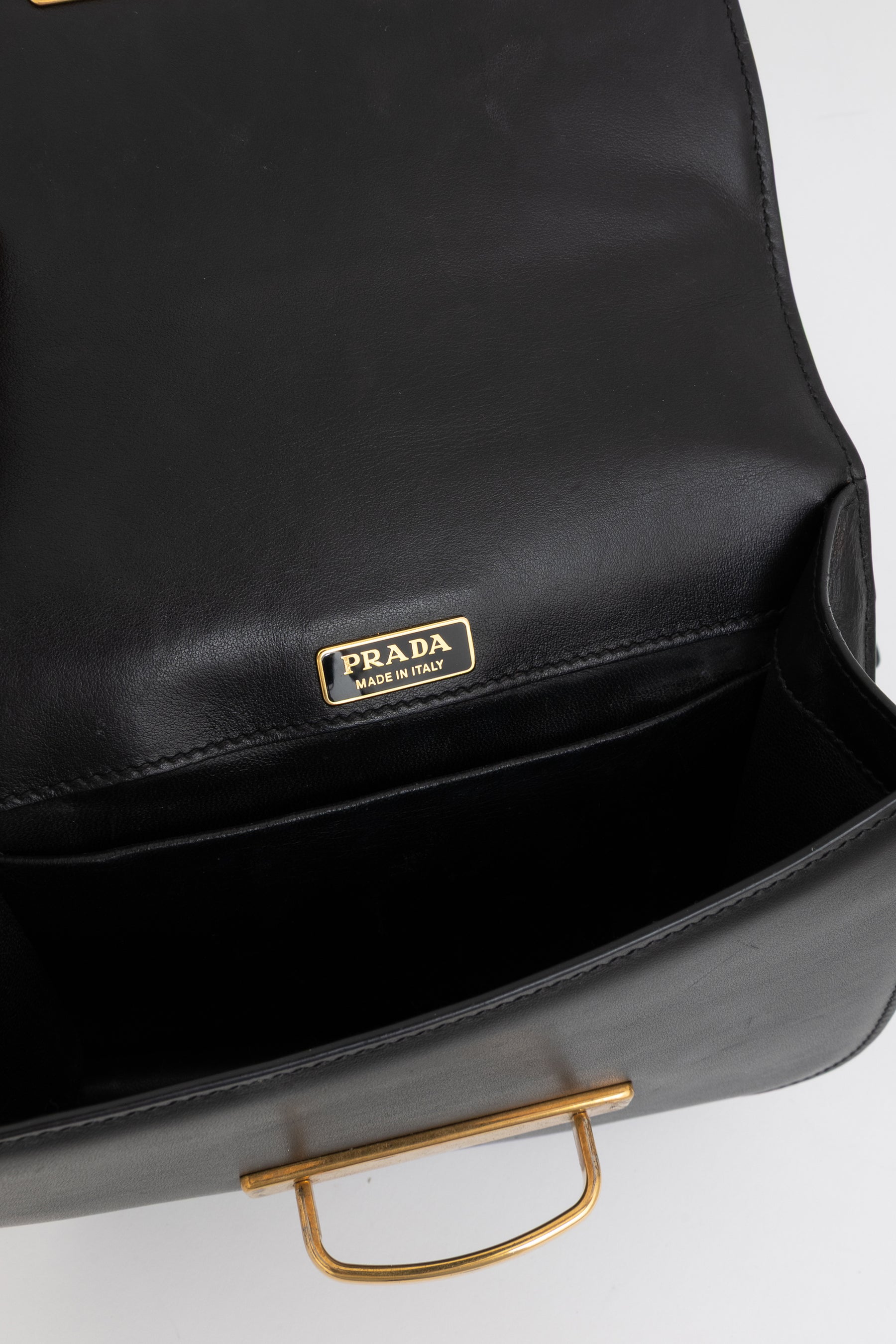 Cahier Curved Crossbody Bag