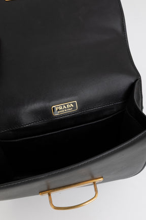 Cahier Curved Crossbody Bag