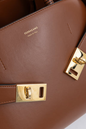 Hug Handbag with Braided Handle