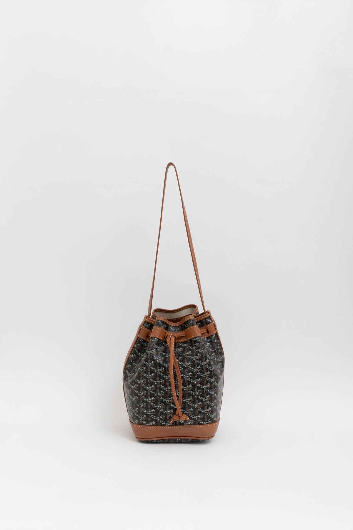 Petit Flot Bucket Bag