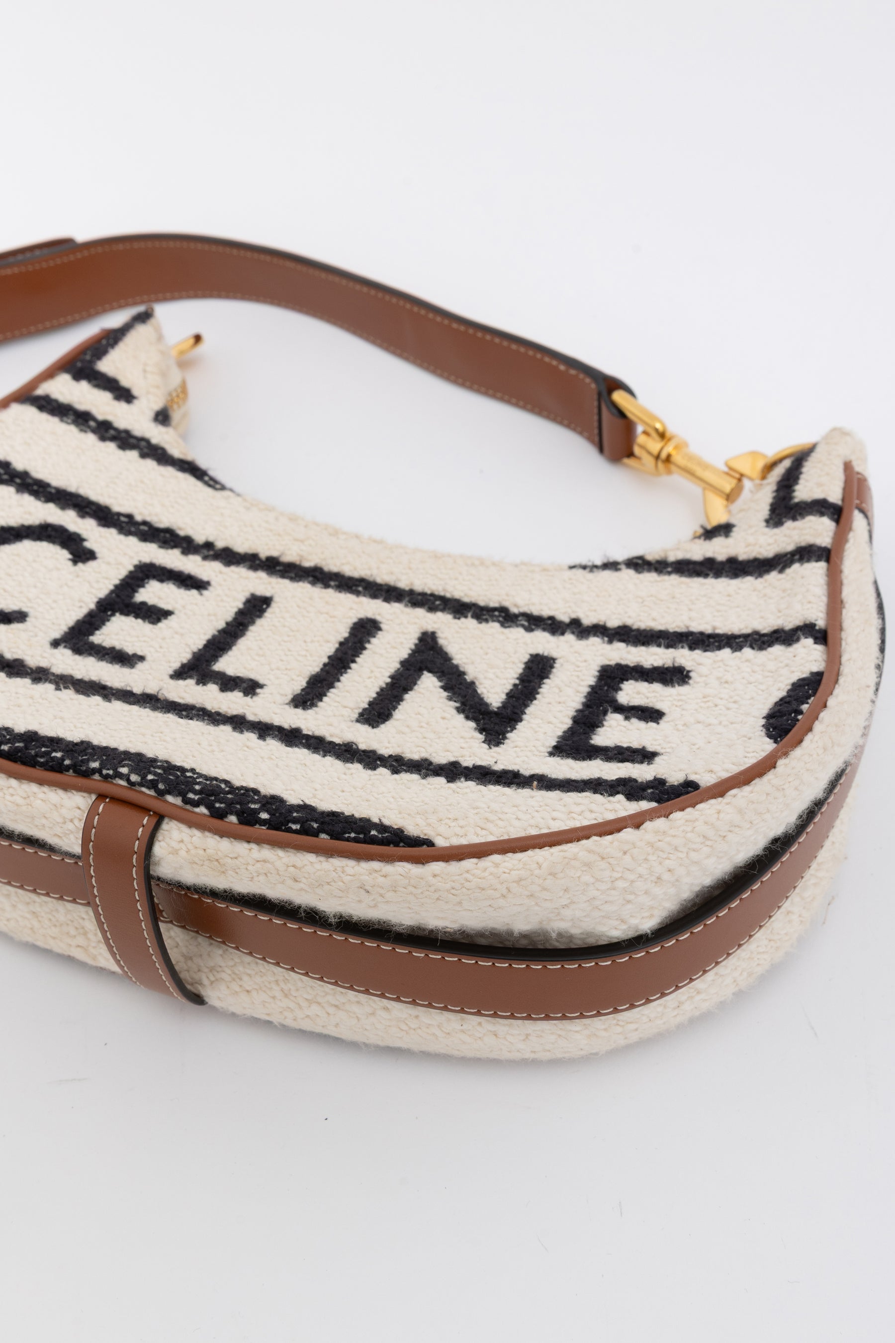 Medium Ava Strap Bag