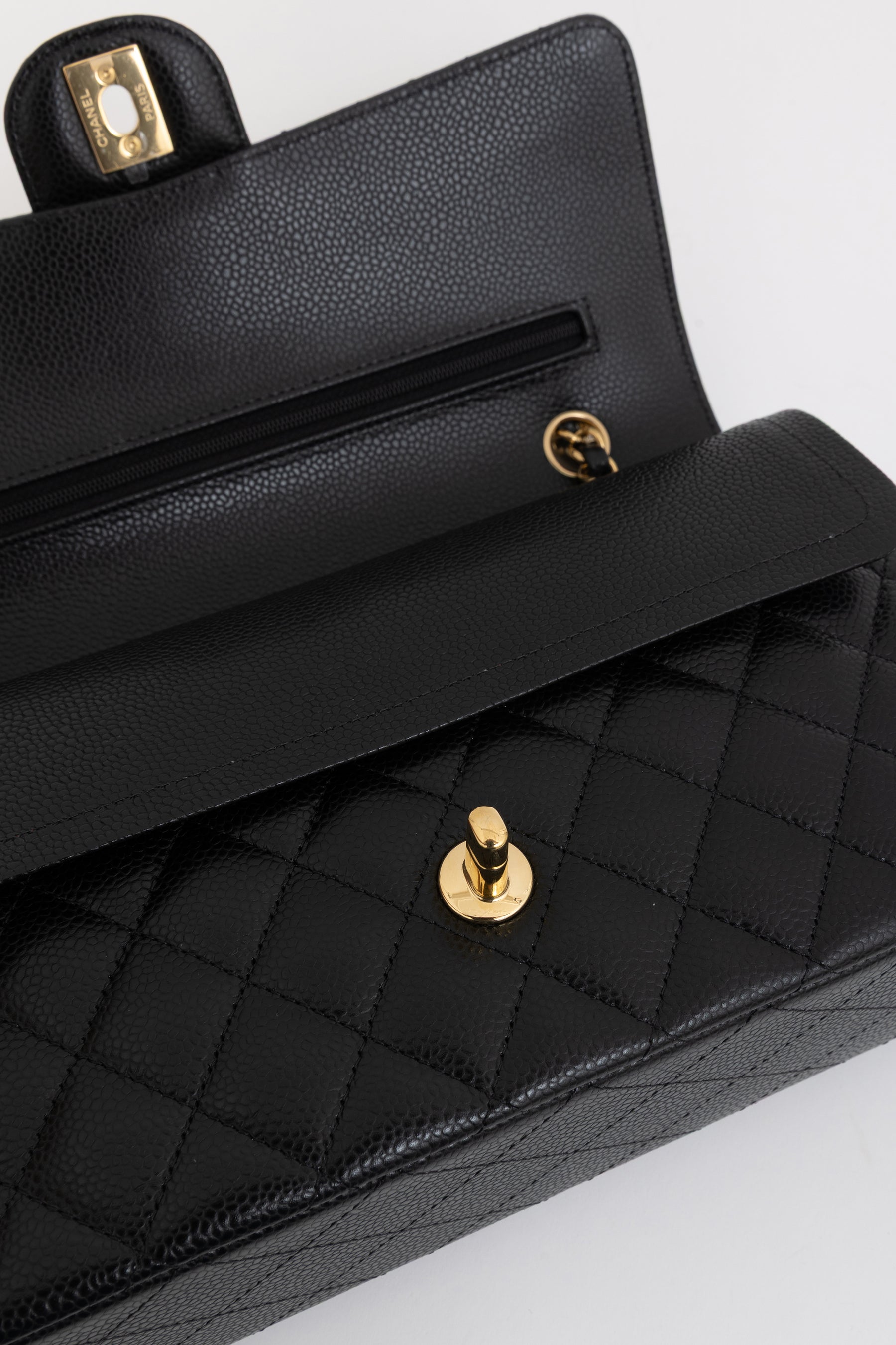 Classic 11.12 Flap Bag
