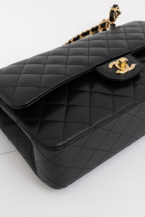 Classic 11.12 Flap Bag