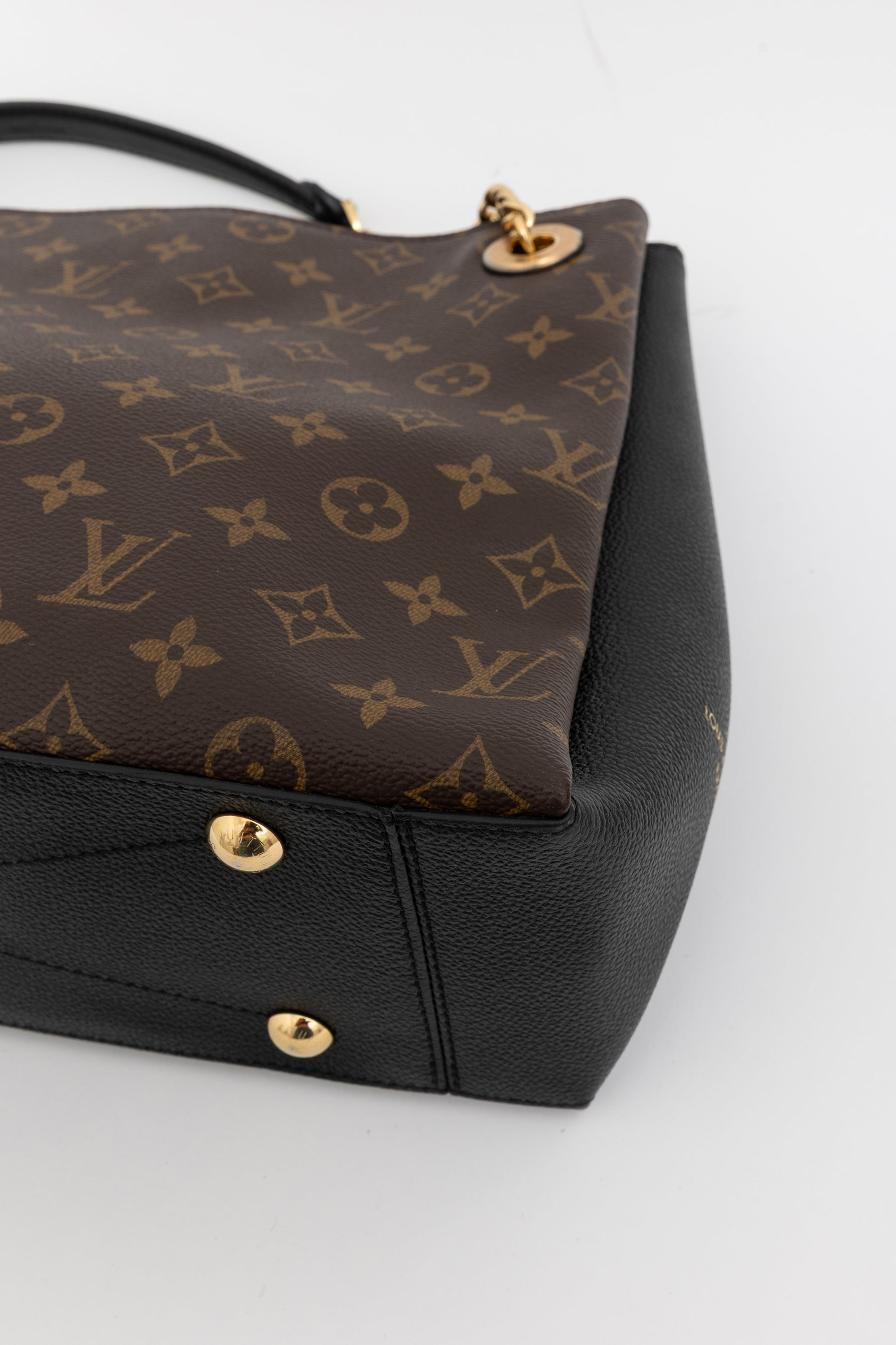 Surene MM Shoulder Bag