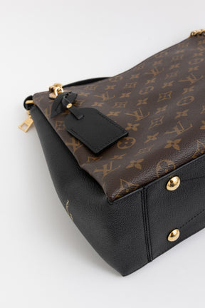 Surene MM Shoulder Bag