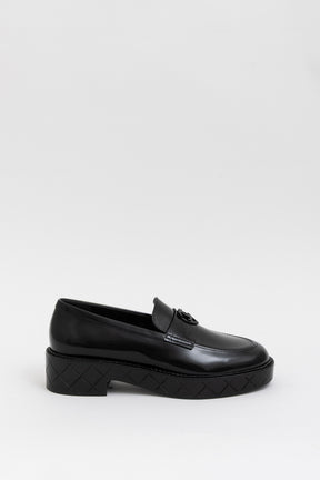 Quilted CC Mocassin Loafers