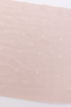 LV Stellar Scarf