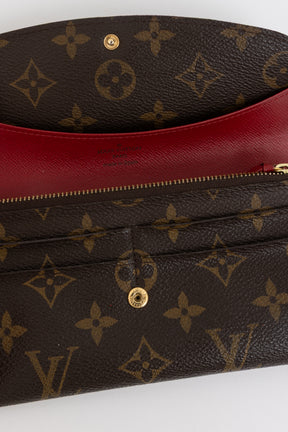 Emilie Wallet