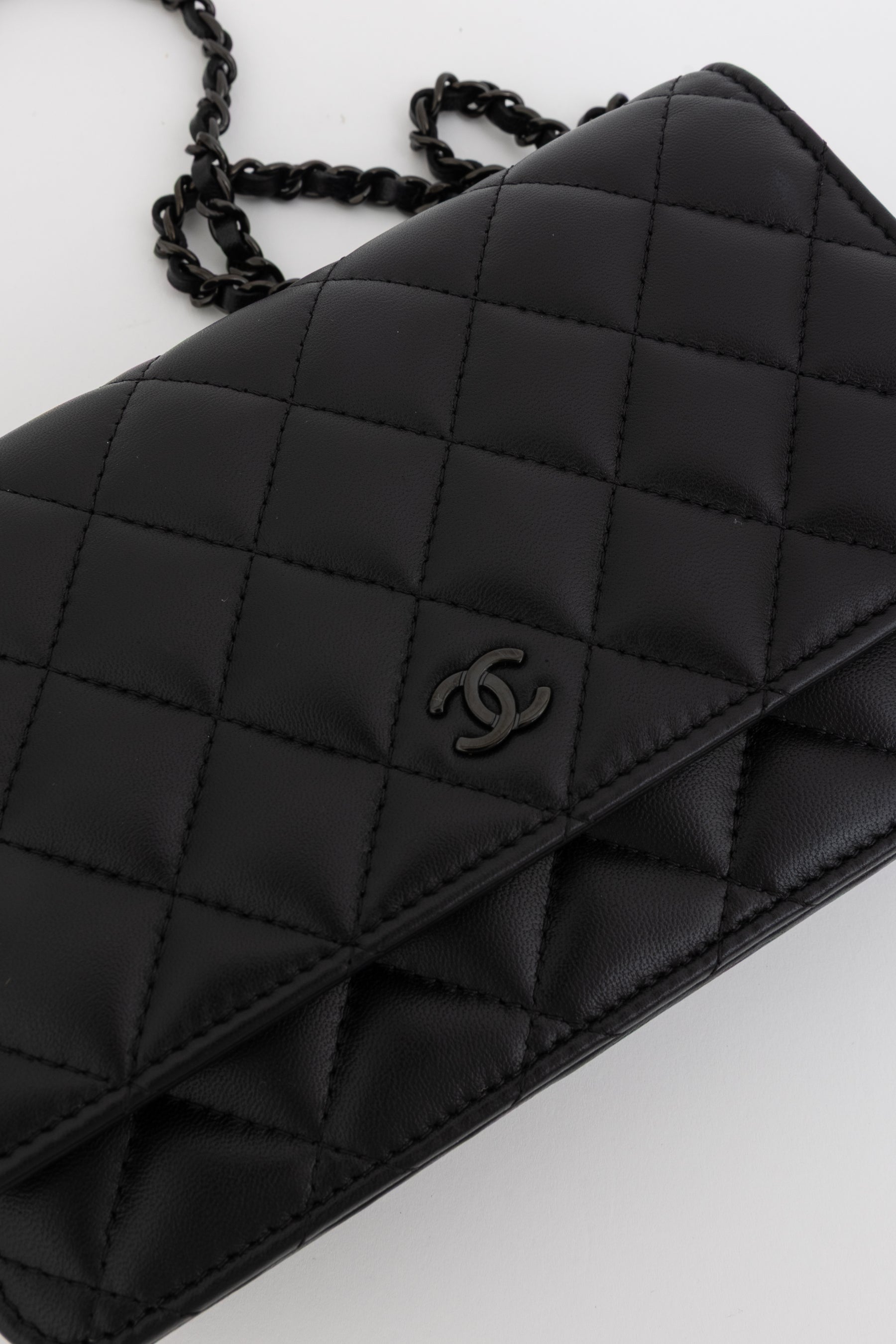 So Black Wallet on Chain