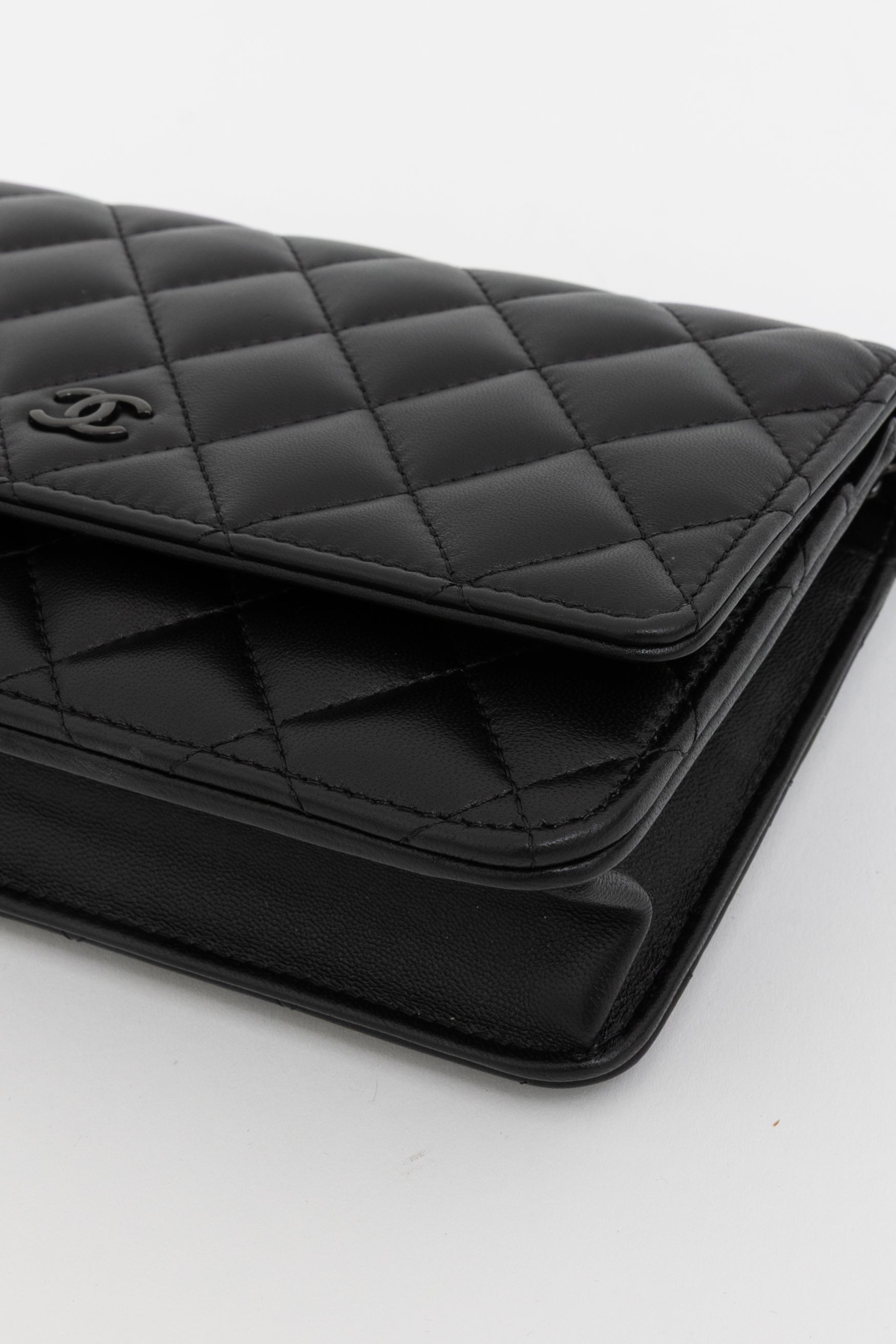 So Black Wallet on Chain