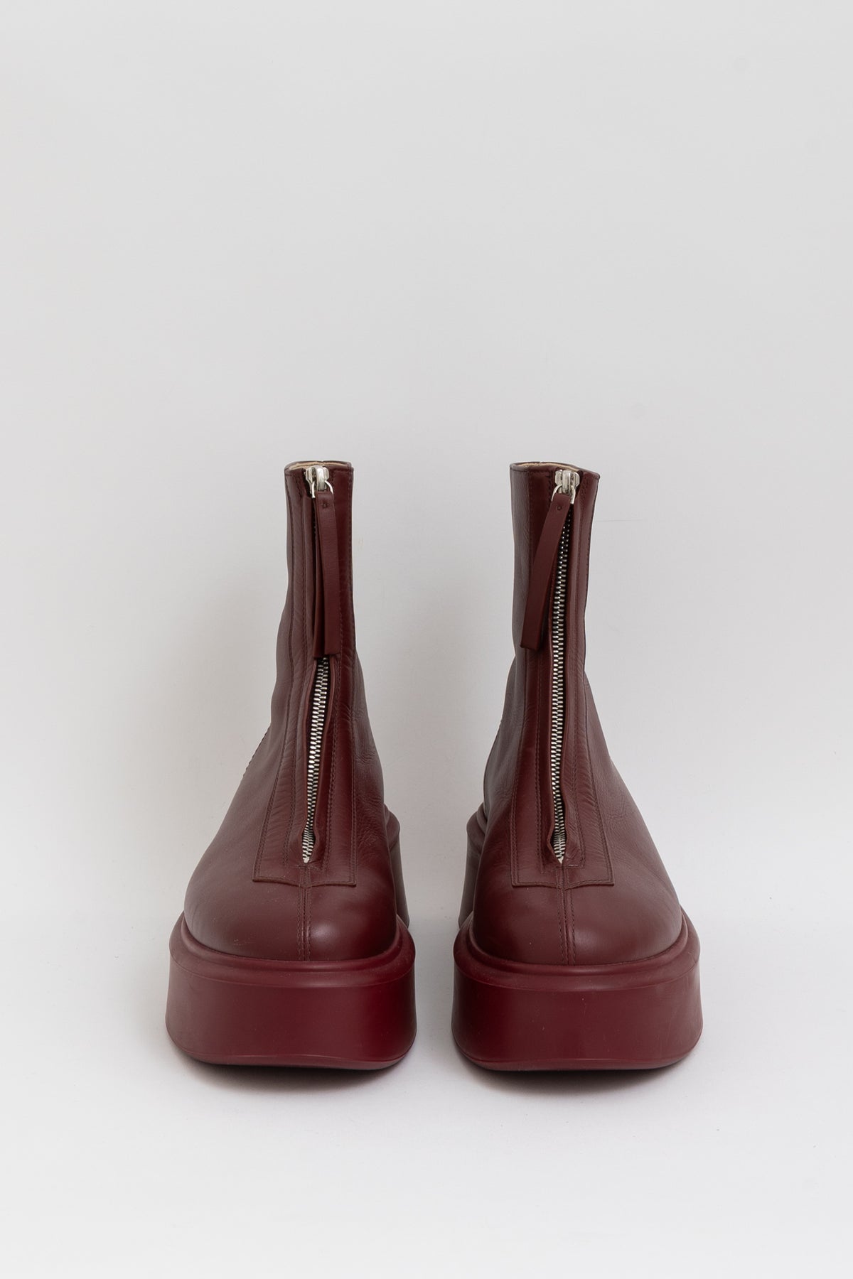 Zipped Boot I Leather
