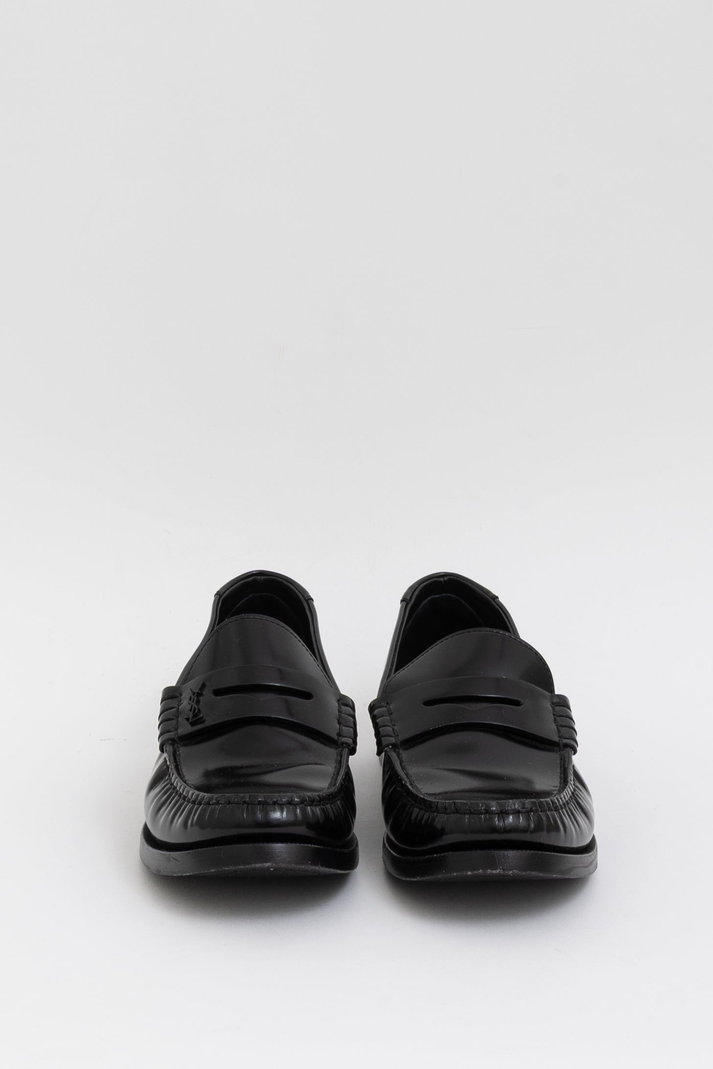 Le Loafers