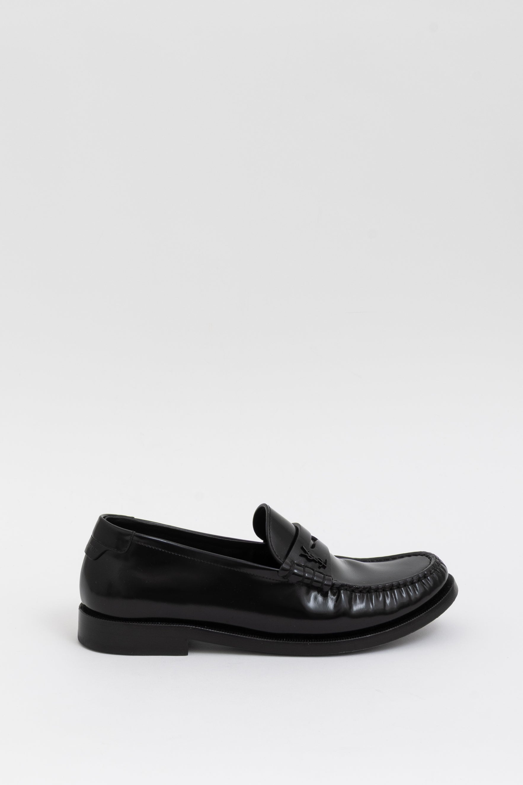 Le Loafers