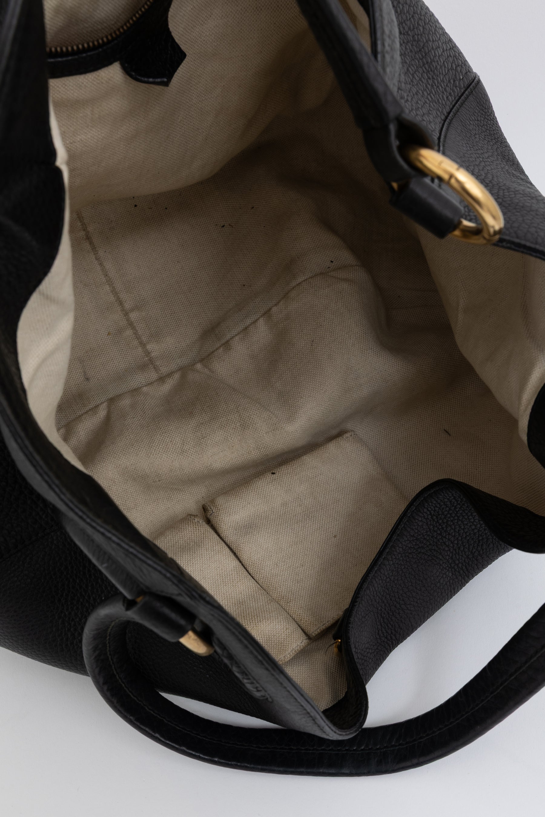 Interlocking G Hobo Tote Bag