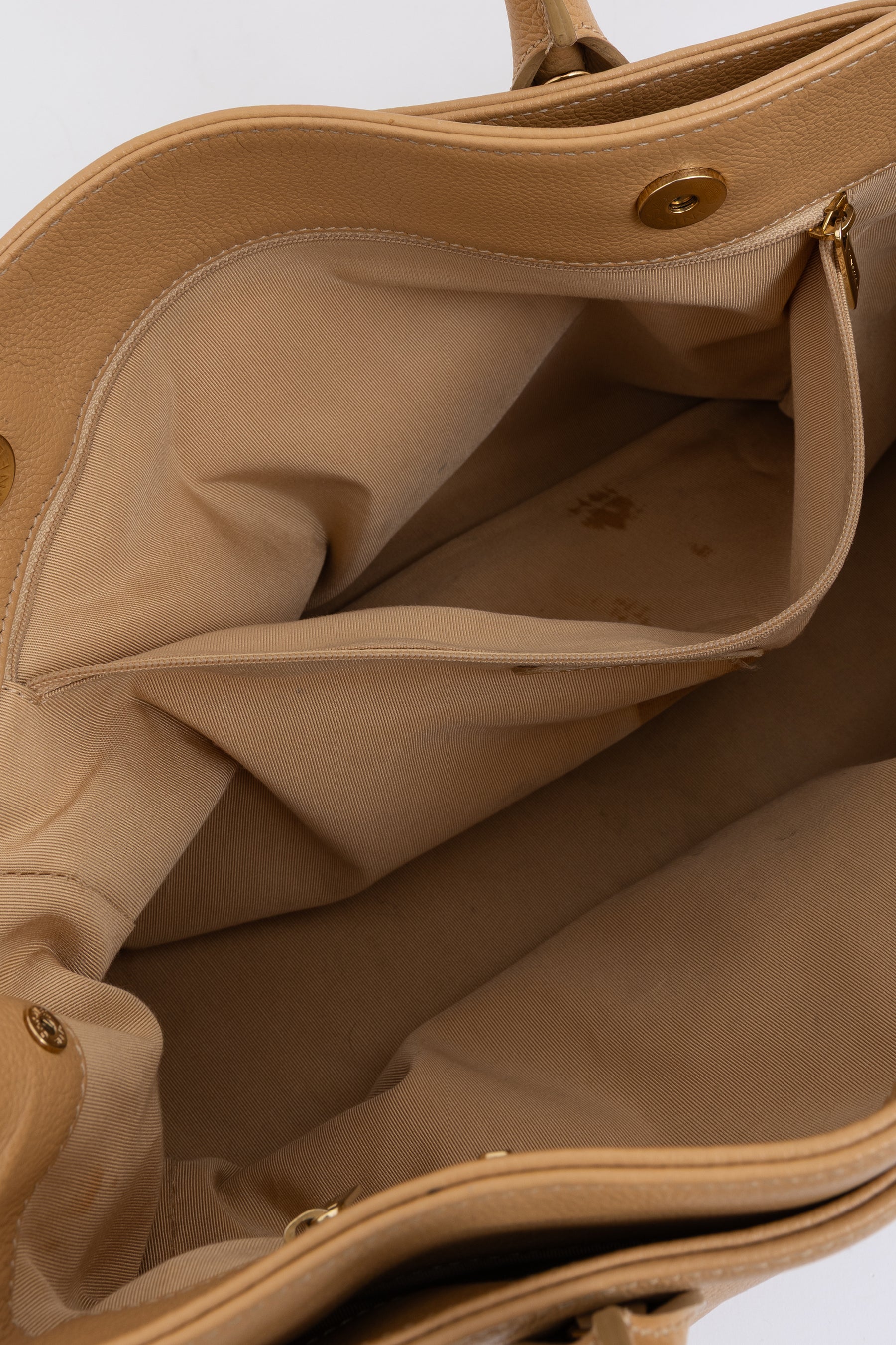 Medium Executive Cerf Tote
