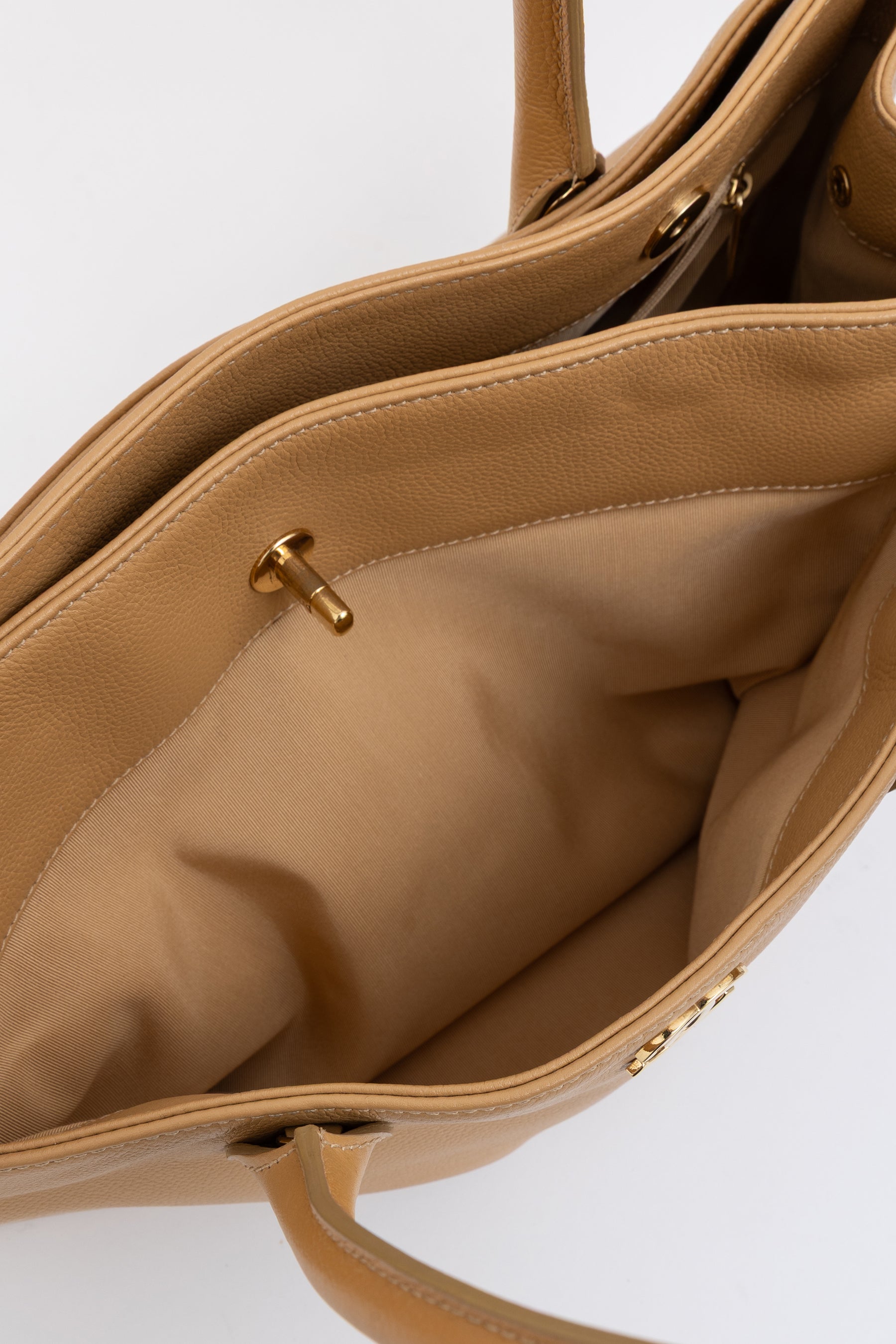 Medium Executive Cerf Tote