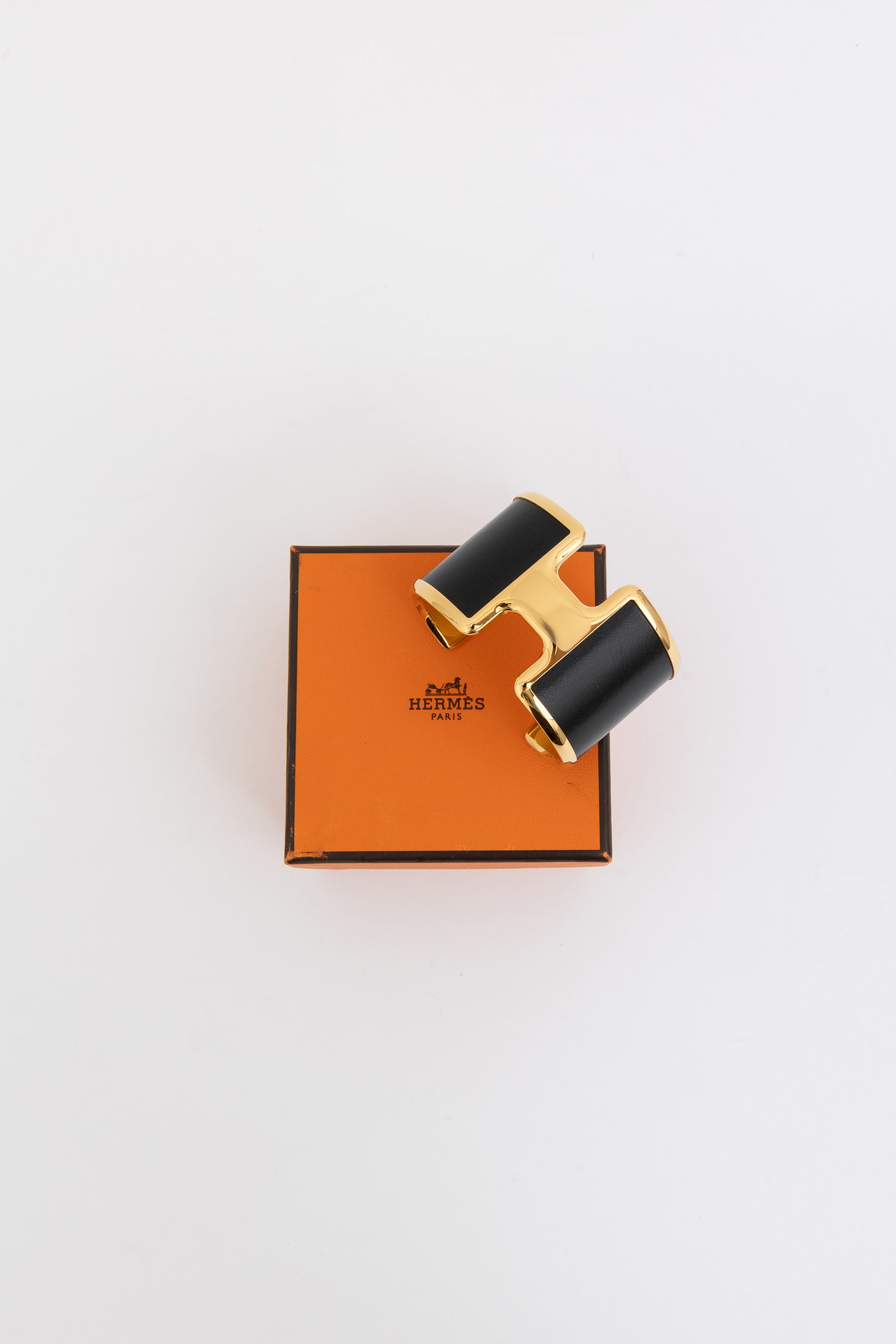 Olympe Cuff Bracelet