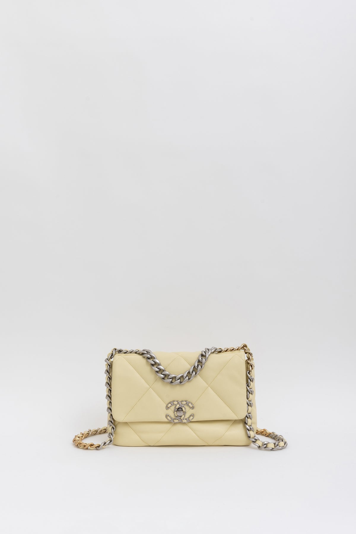 Medium 19 Bag