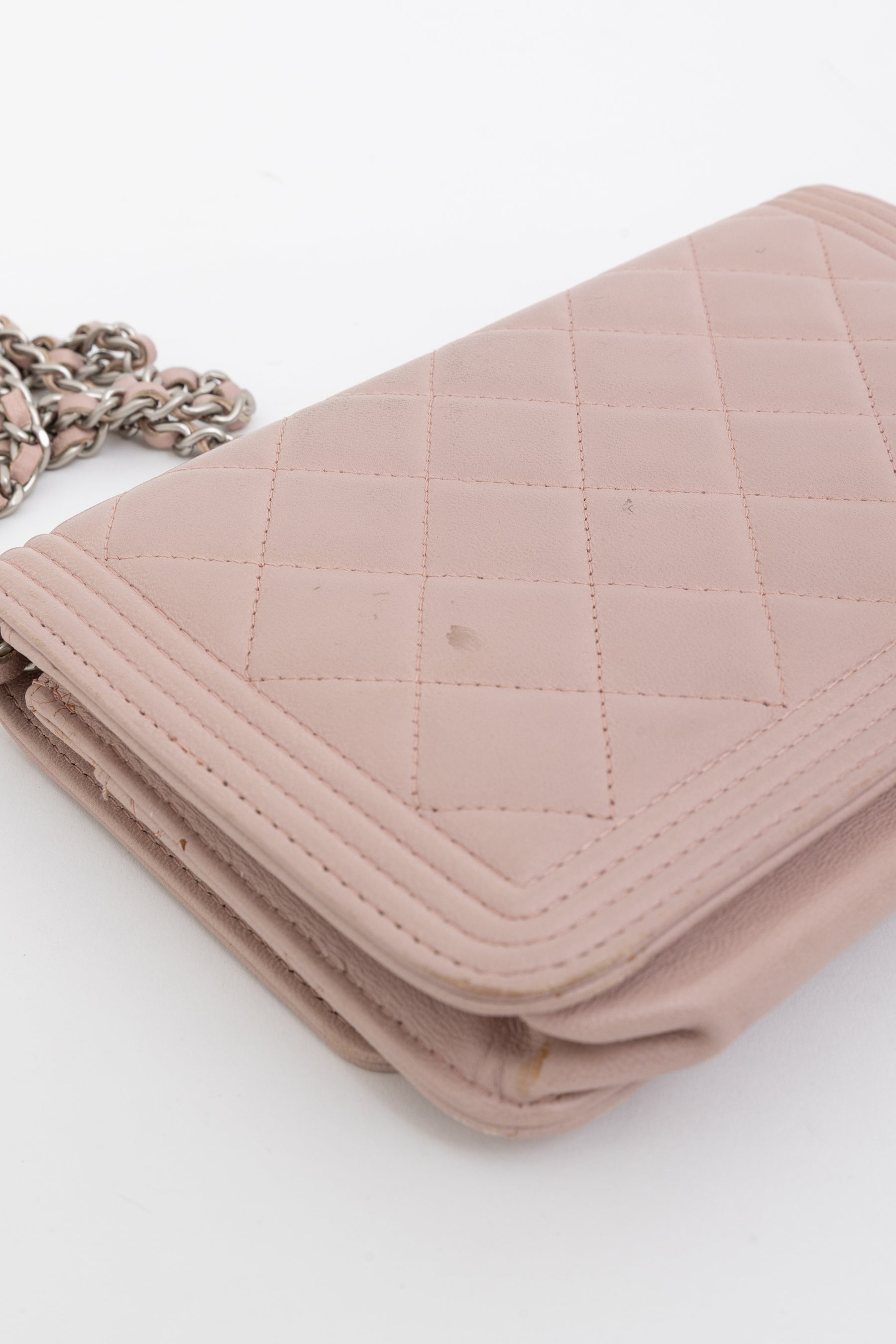 Boy Wallet on Chain