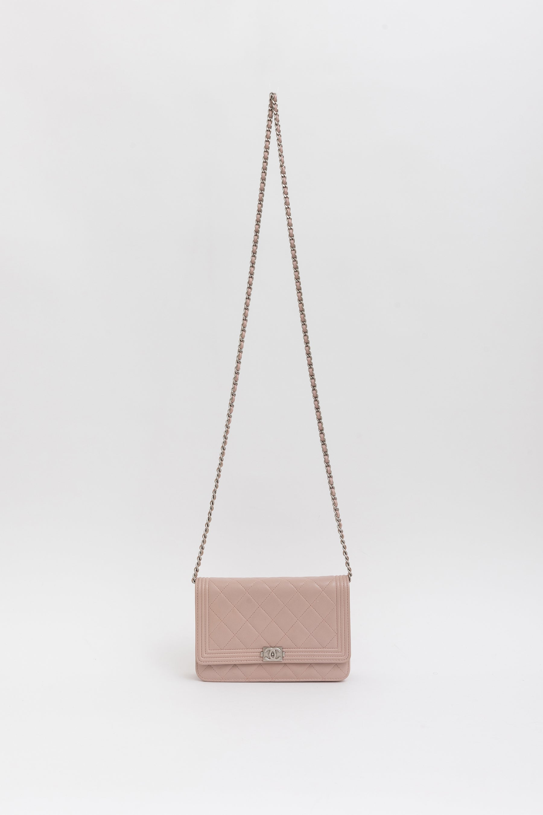 Boy Wallet on Chain