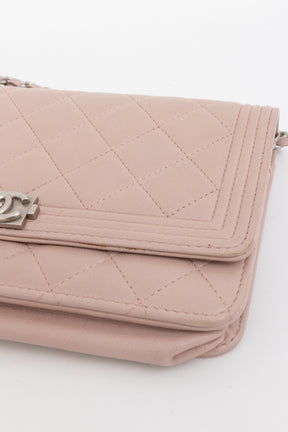 Boy Wallet on Chain