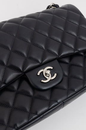 Jumbo Classic Double Flap Bag