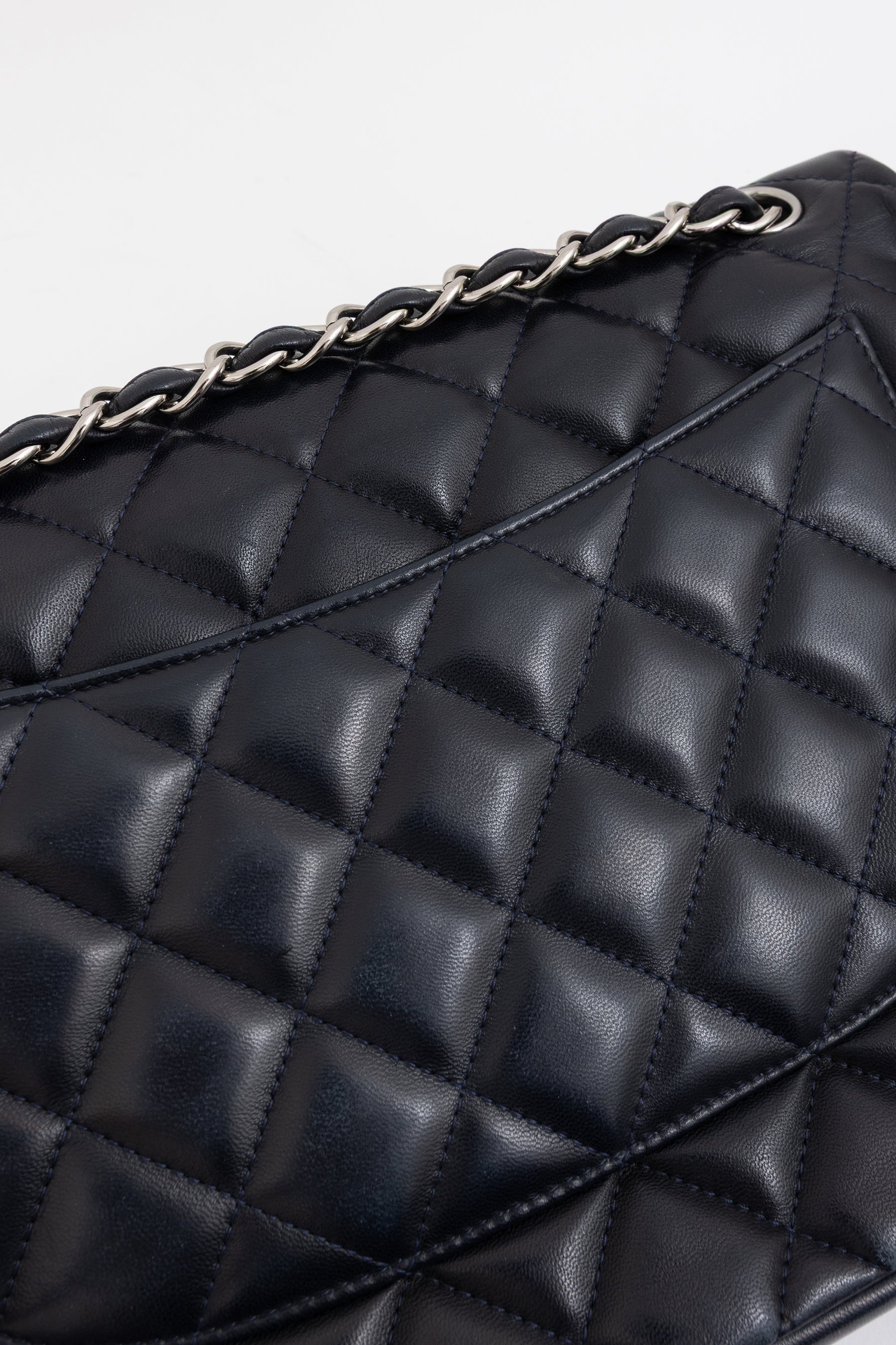 Jumbo Classic Double Flap Bag