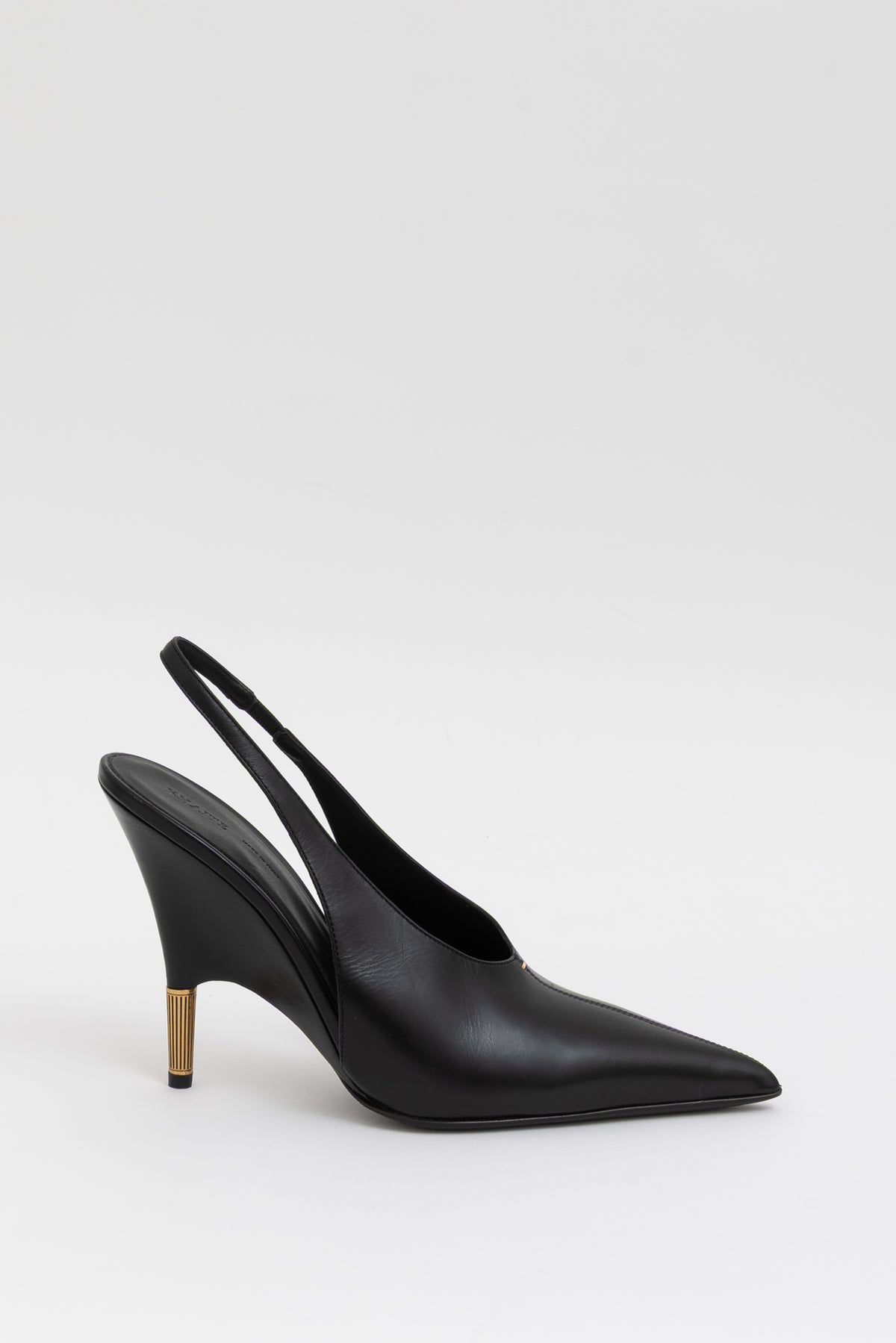 Bella Pumps