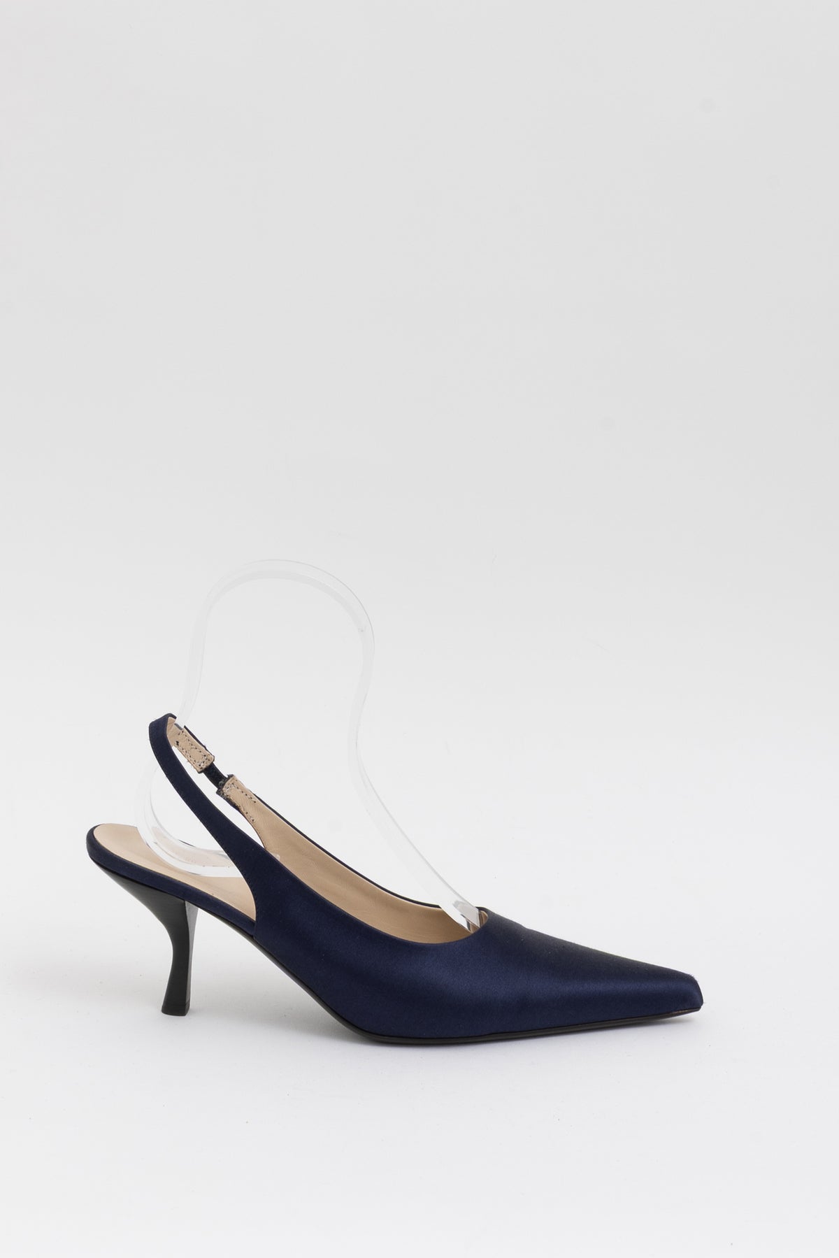 Bourgeoise Pumps