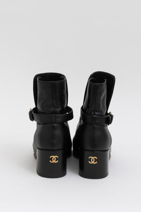 Coco Mark Belt Short Boots