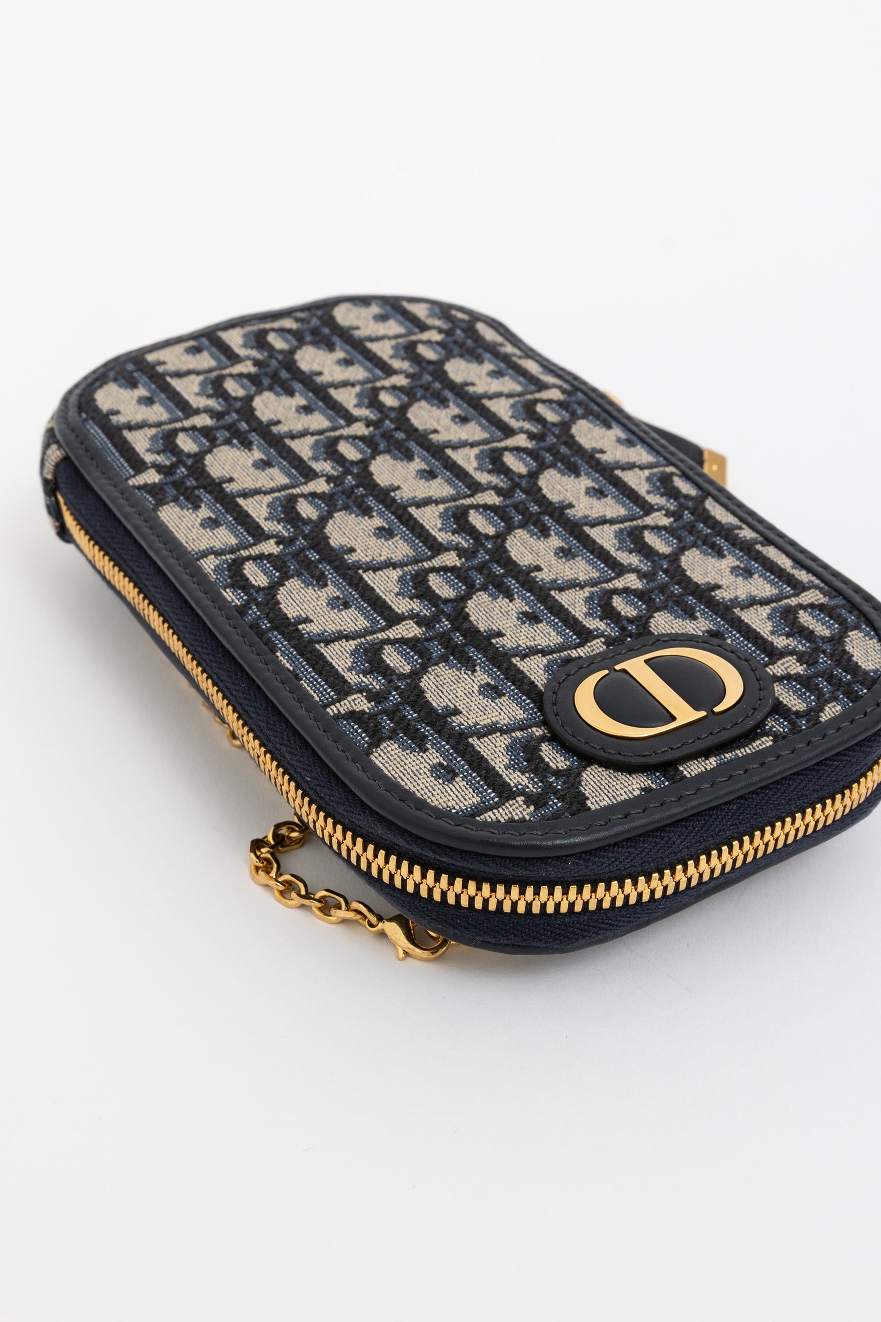 30 Montaigne Call'in Dior Phone Holder