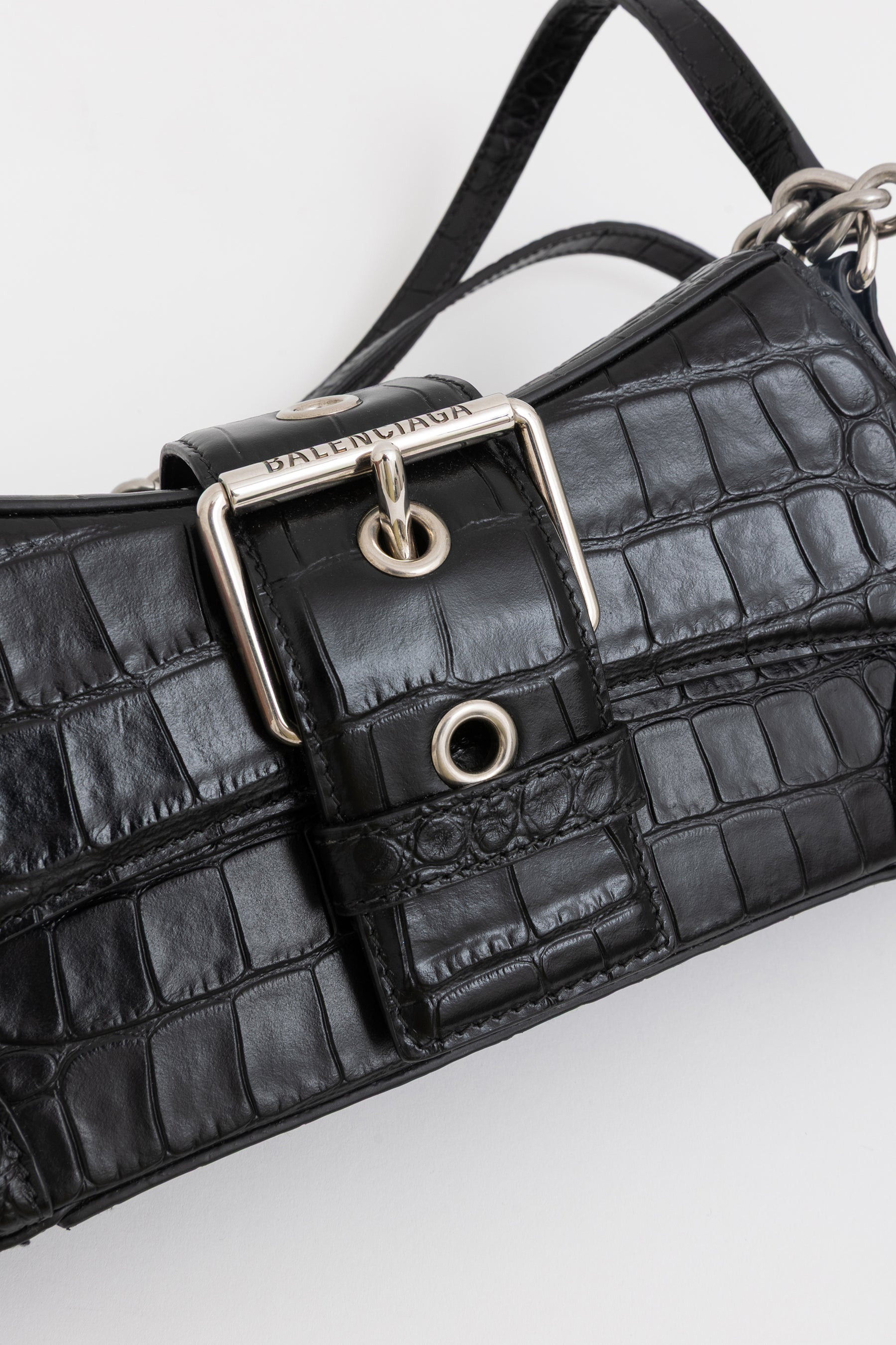 Lindsay Small Shoulder Bag