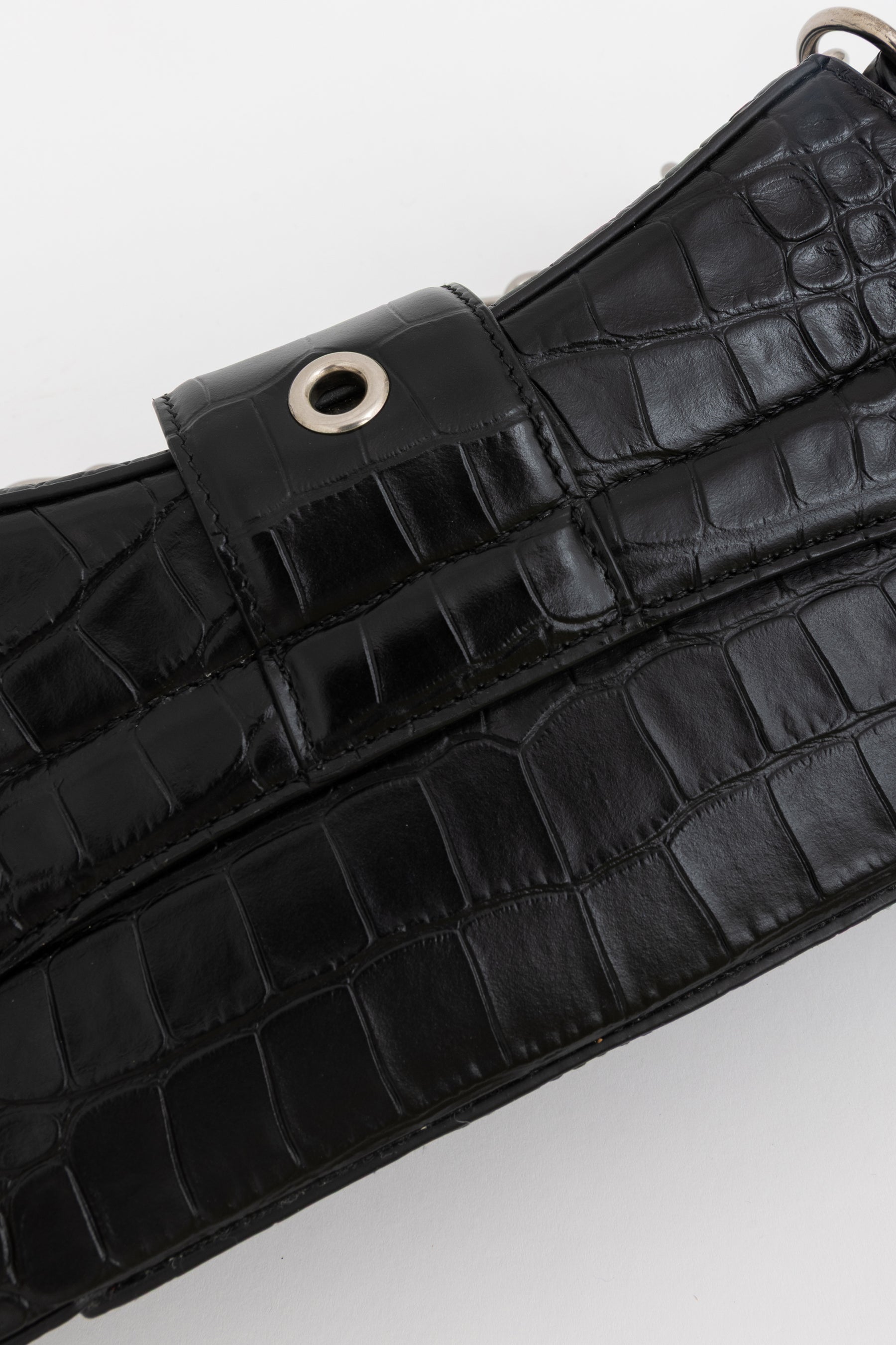 Lindsay Small Shoulder Bag