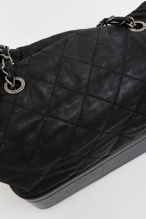 VIP Grand Shopping Tote